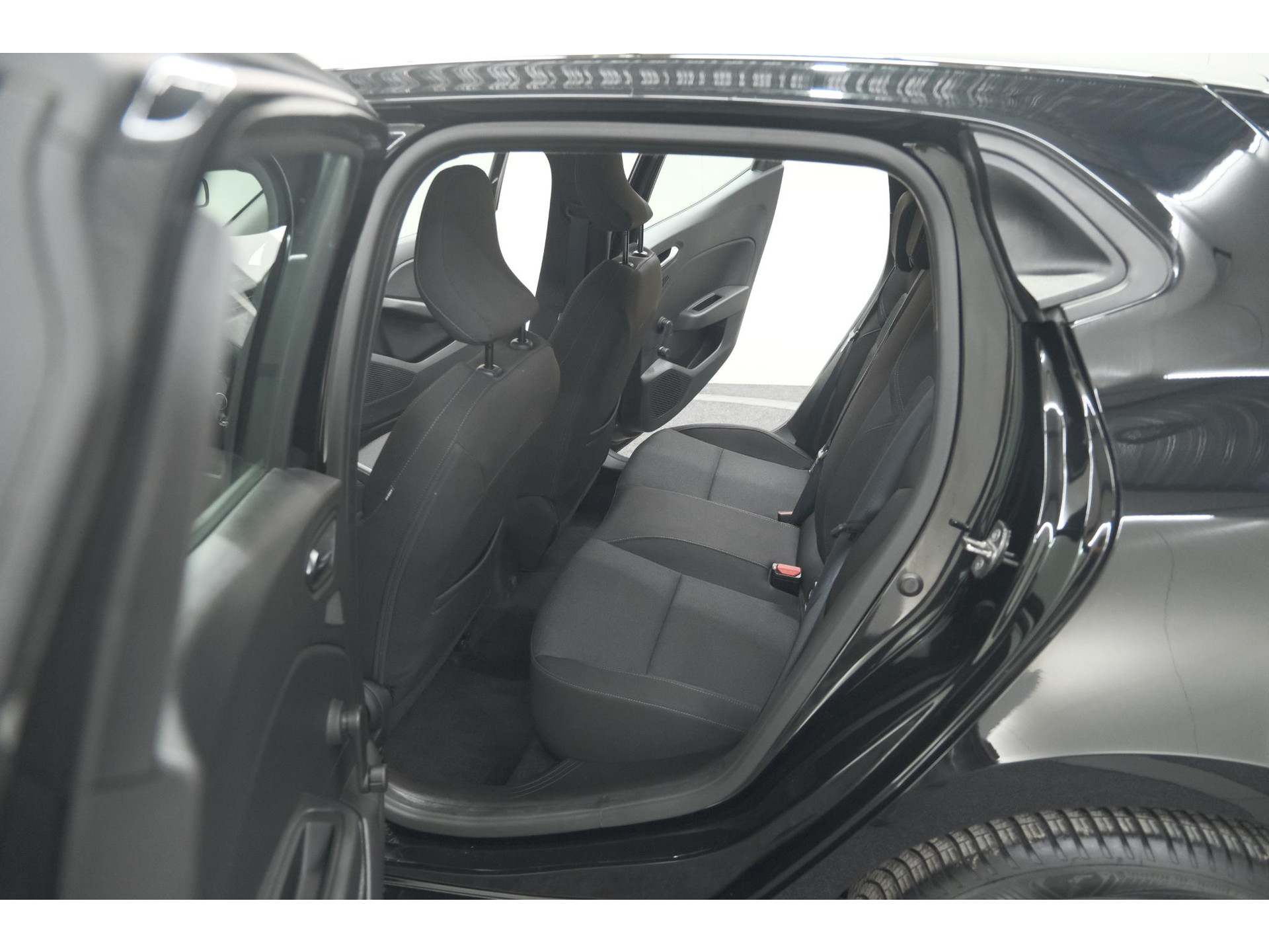 Renault Clio TCe 90 Evolution | Apple Carplay | Cruise Control | Navigatie