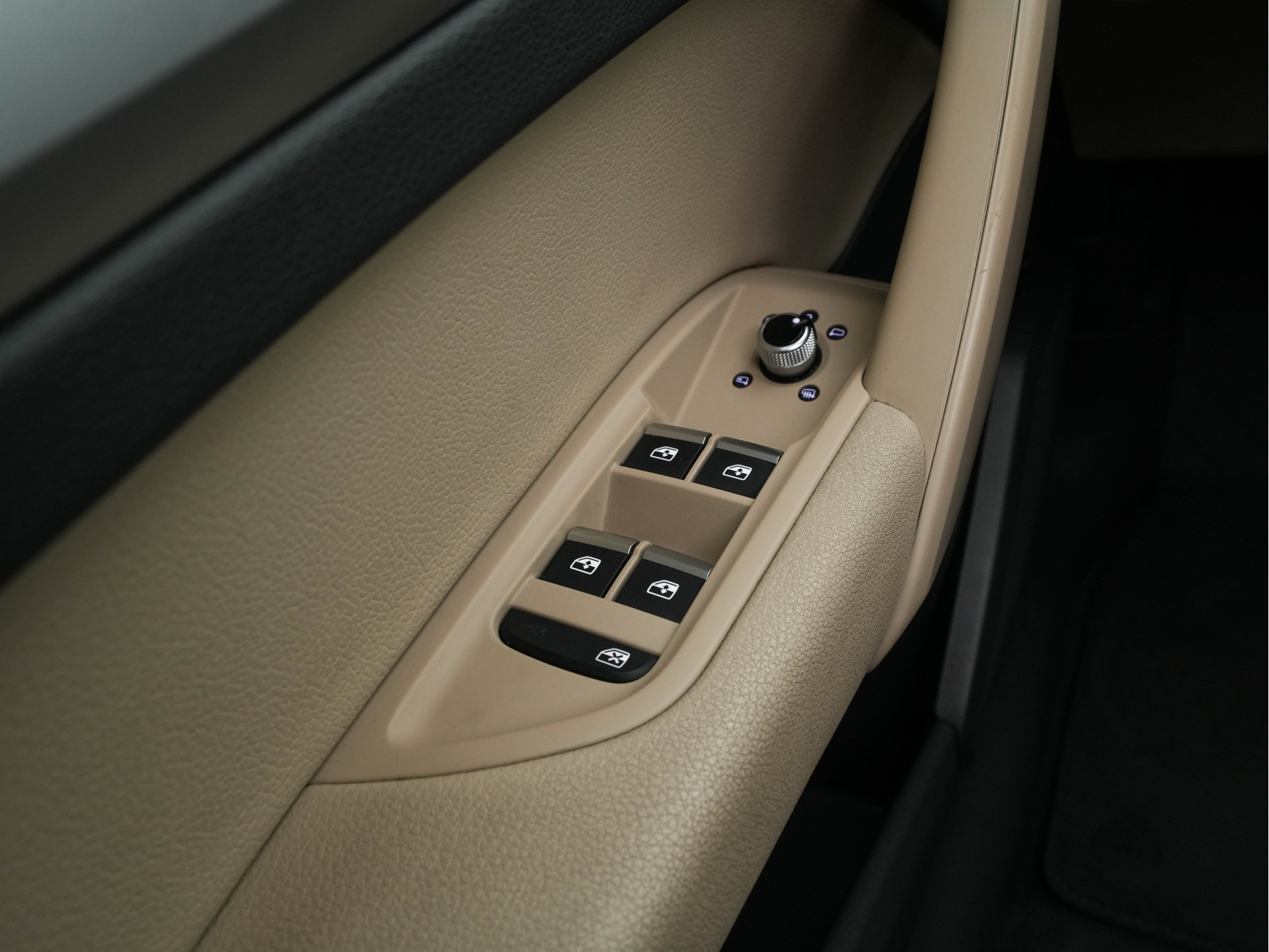 Audi Q5 2.0 TDI Pro Line *PANO | XENON | LUXURY-LEATHER | NAVI-FULLMAP | HEATED-COMFORTSEATS | ECC | KEYLESS | PDC | CRUISE | 20''ALU*