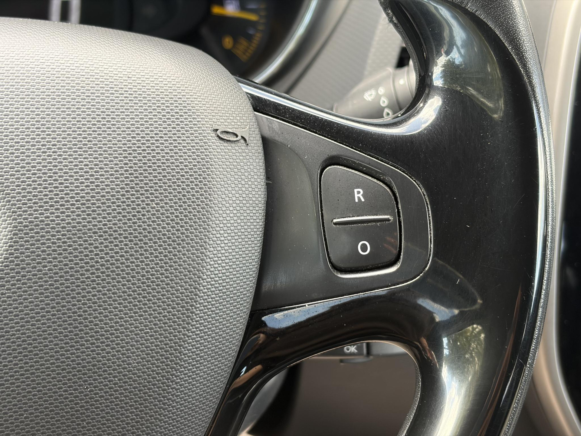 Renault Captur 0.9 TCe Expression ✓1e Eigenaar✓Recent beurt gehad✓Dealer Onderhouden✓Navi✓Keyless✓Lm velgen✓Airco✓Cruise✓Pdc✓N.A.P✓Apk tot 08-2027