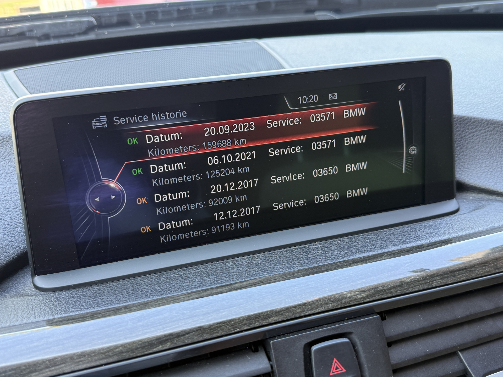 BMW 3-serie Gran Turismo 320i GT Luxury | Panoramadak | Leder | Carplay | Navi | Stoelverwarming