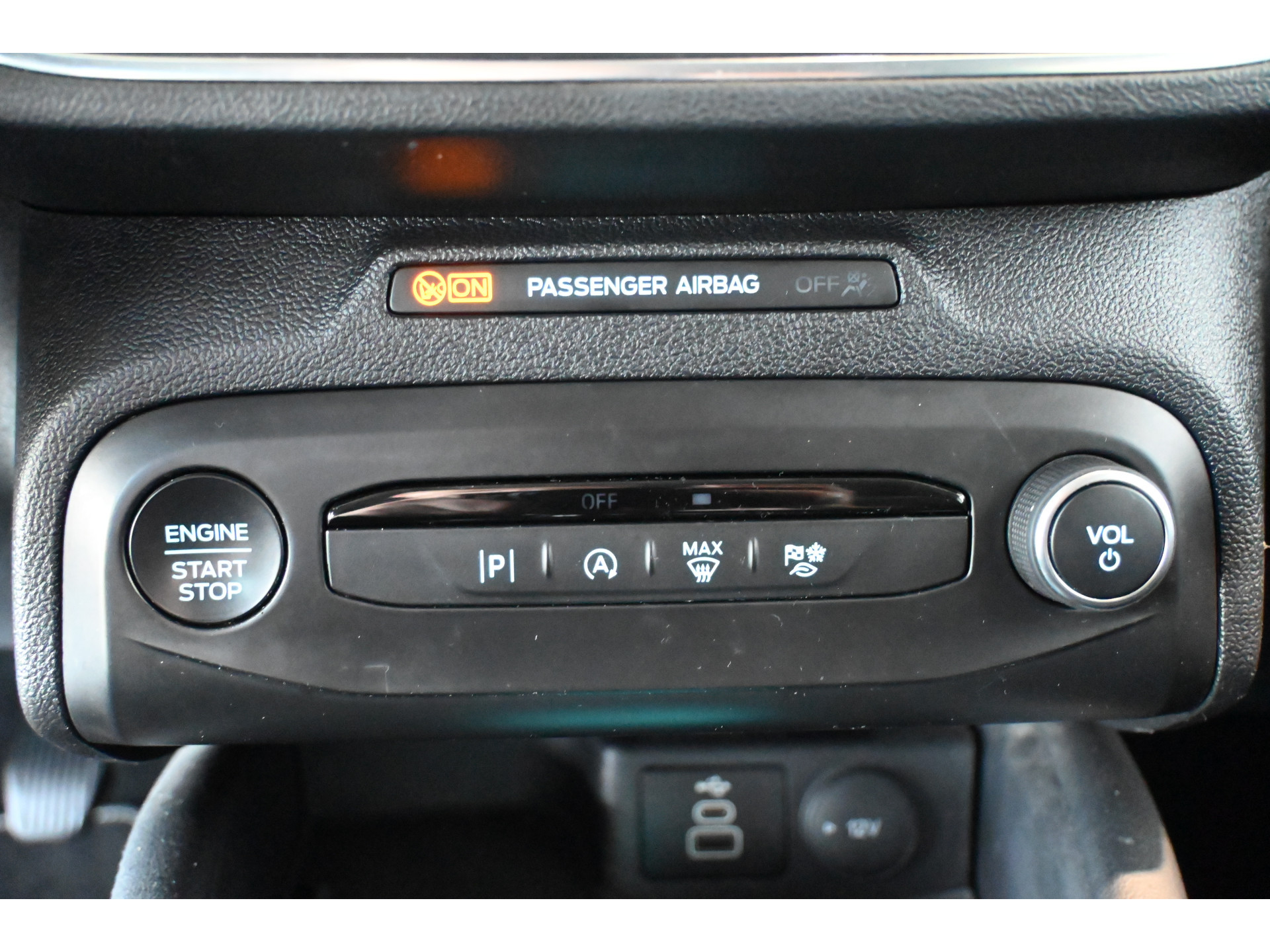 Ford Focus Wagon 1.0 EcoBoost Hybrid Titanium X Nap! Cruise Clima Full LED Trekhaak CarPlay Navigatie Inruil Mogelijk!