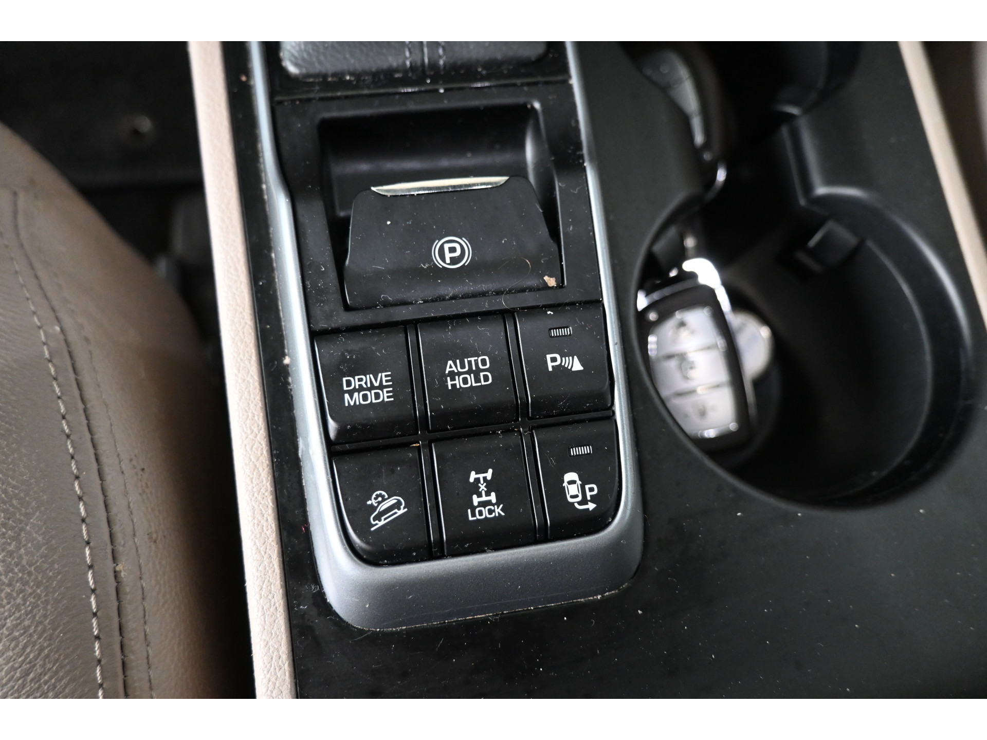 Hyundai Tucson 1.6 T-GDi Premium 4WD Automaat Panoramadak Navigatie Cruise Stoelverwarming Clima 100% Onderhouden! Inruil Mogelijk!