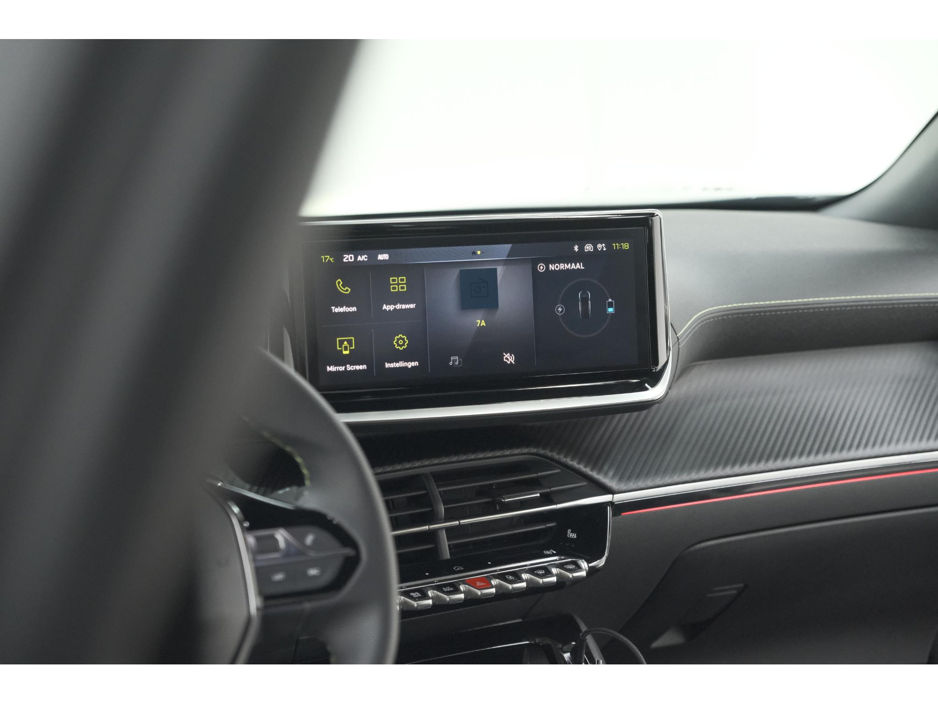 Peugeot e-2008 EV GT Avantage 54 kWh | 360 Camera | Massage Functie | Dodehoekdetectie | Stoelverwarming