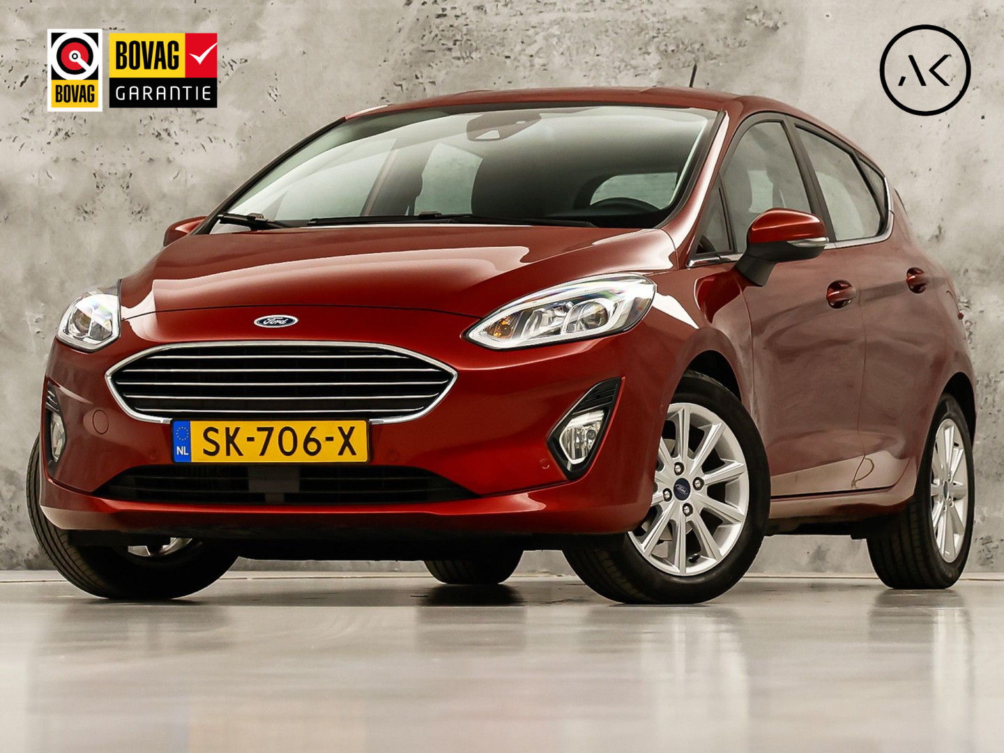 Ford Fiesta 1.0 EcoBoost Titanium (APPLE CARPLAY, GROOT NAVI, CLIMATE, CAMERA, KEYLESS, SPORTSTOELEN, ADAPTIVE CRUISE, LM VELGEN, NIEUWSTAAT)