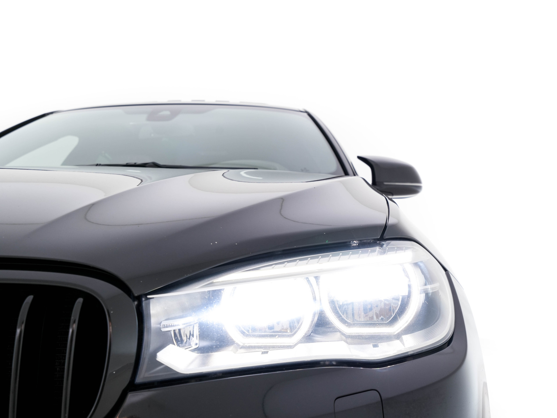 BMW X6 xDrive40d M-Sportpack High Executive Aut. *PANO | LUXURY-LEATHER | BANG/OLUFSEN-SURROUND | HEAD-UP | SOFT-CLOSE | FULL-LED | MEMORY-PACK | DIGI-COCKPIT | KEYLESS | CAMERA | NAVI-FULLMAP | HEATED-SPORTSEATS | 21"ALU*