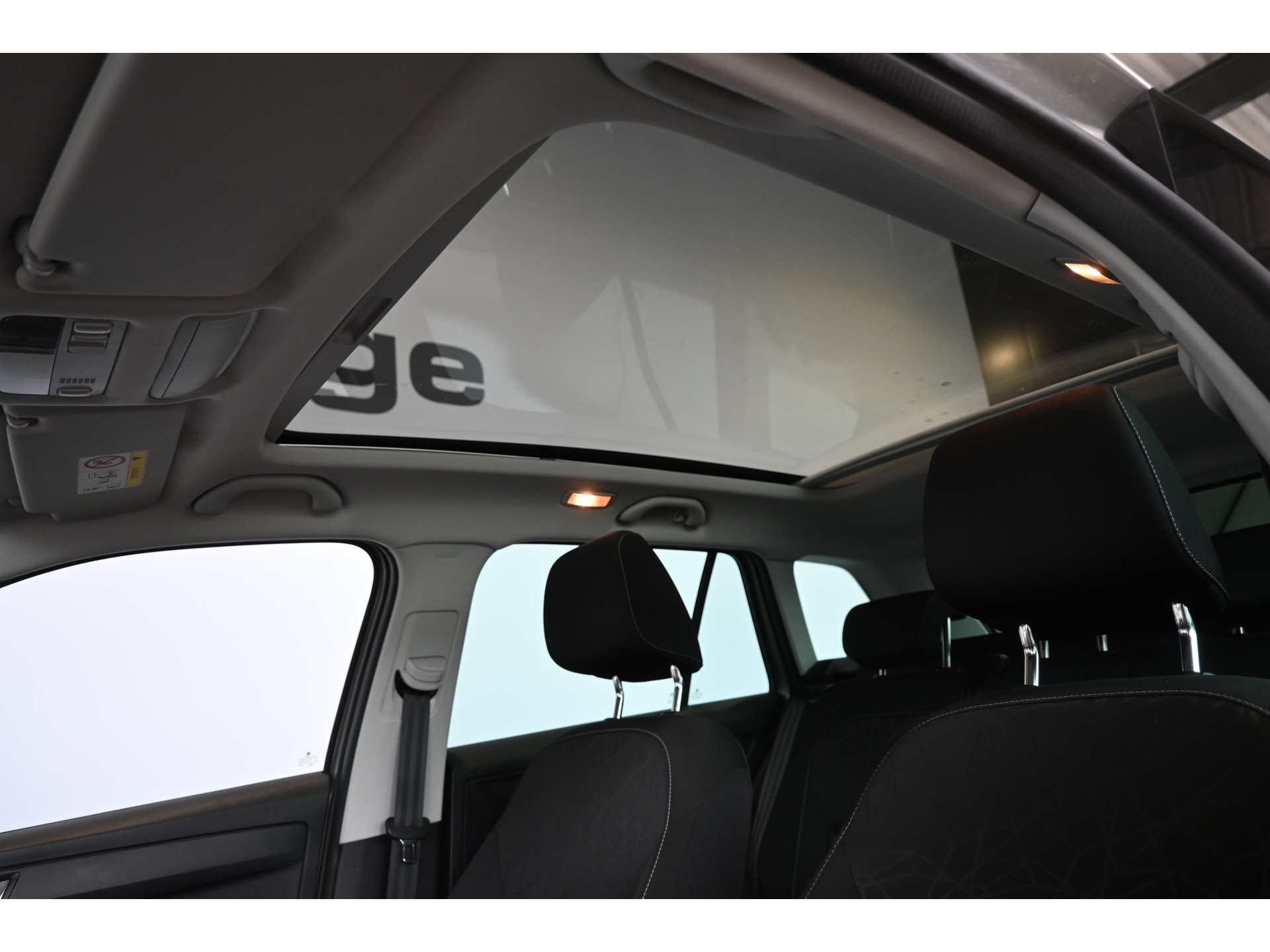 ŠKODA Fabia Combi 1.0 TSI Clever Clima Navigatie Panoramadak LED Stoelverwarming Rijklaarprijs! Inruil Mogelijk!