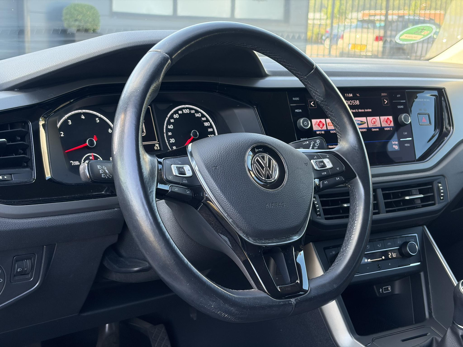 Volkswagen Polo 1.0 MPI Comfortline ✓2e Eigenaar✓Camera✓Carplay✓Clima✓Cruise✓Zeer Zuinig✓Weinig km✓N.A.P✓Apk tot 02-2027