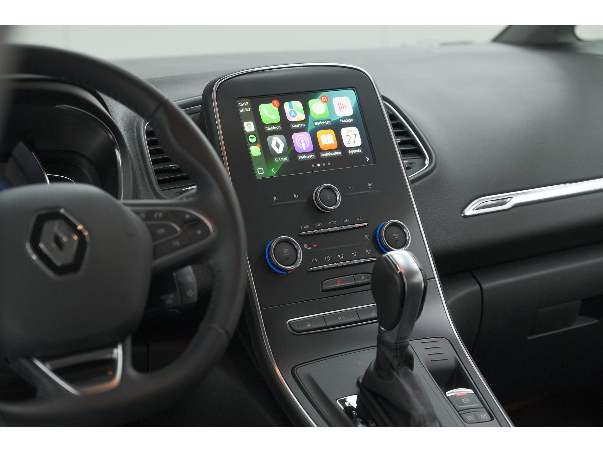 Renault Scénic TCe 140 EDC Limited | Camera | Stoelverwarming | Navigatie | Apple Carplay