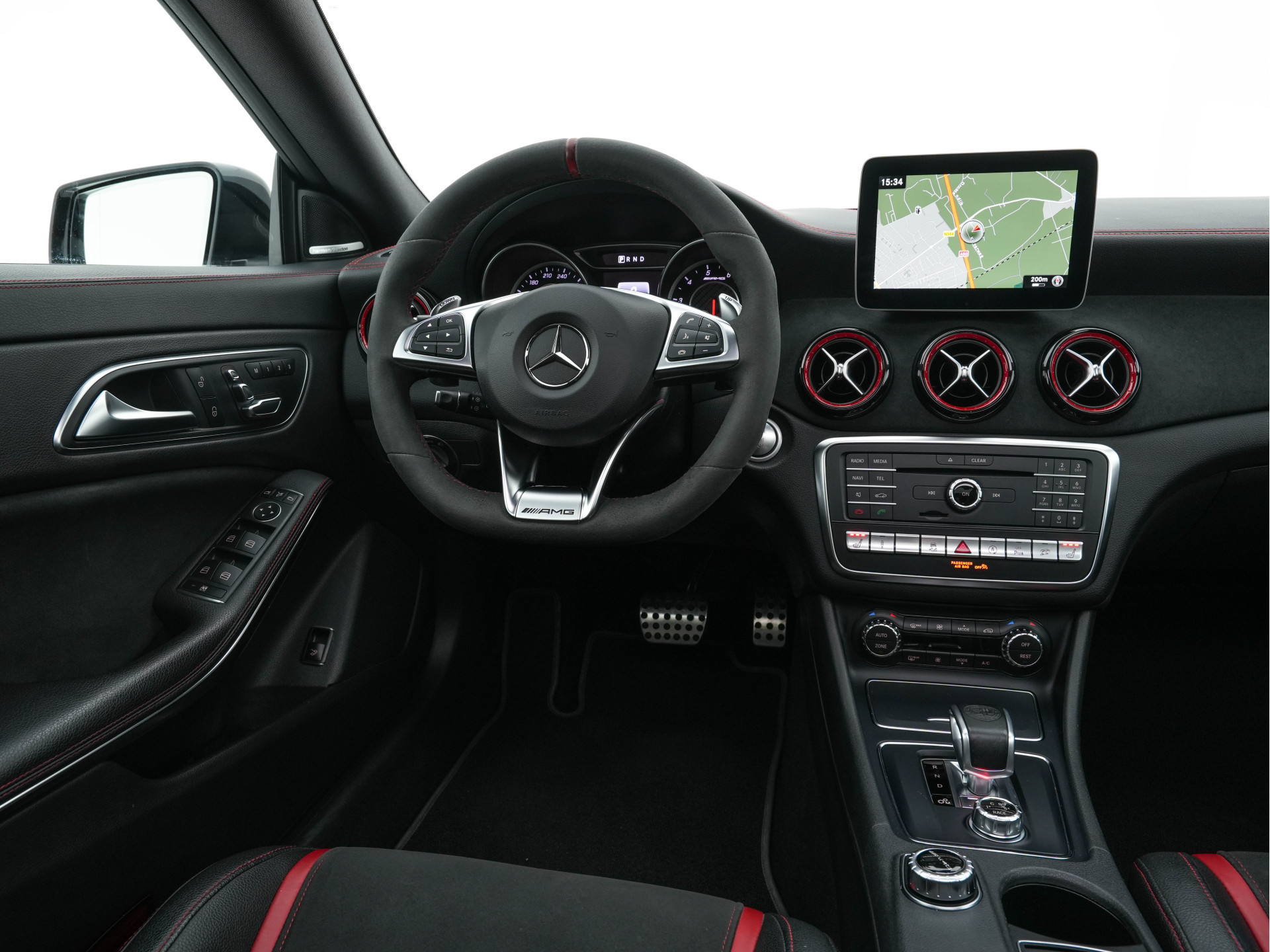 Mercedes-Benz CLA-klasse AMG 45 4MATIC Ambition Aut. *PANO | AMG-AERO-PACK | RECARO-SPORTSEATS | MICROFIBRE | FULL-LED | MEMORY-PACK | HARMAN/KARDON-SURROUD | KEYLESS | HEATED-SEATS | NAVI-FULLMAP | SHIFT-PADDLES | 19''ALU*