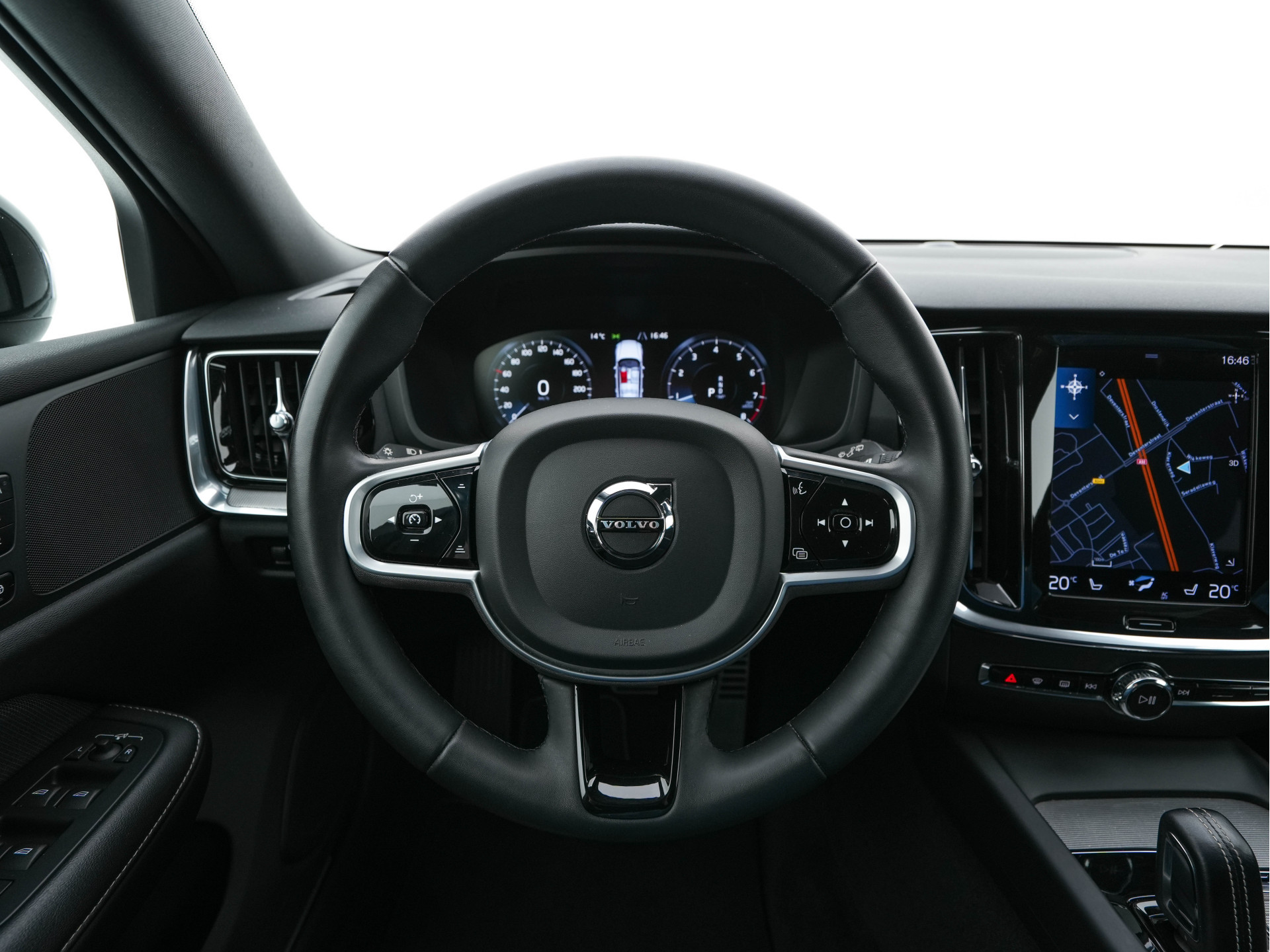 Volvo V60 2.0 B3 R-Design (INCL-BTW) *LEATHER-FABRIC | DIGI-COCKPIT | FULL-LED | MEMORY-PACK | HEATED-SPORTSEATS | LANE-ASSIST | NAVI-FULLMAP | CAMERA | DAB+ | PRIVACY-GLASS | ECC | PDC | TOWBAR | 19''ALU*