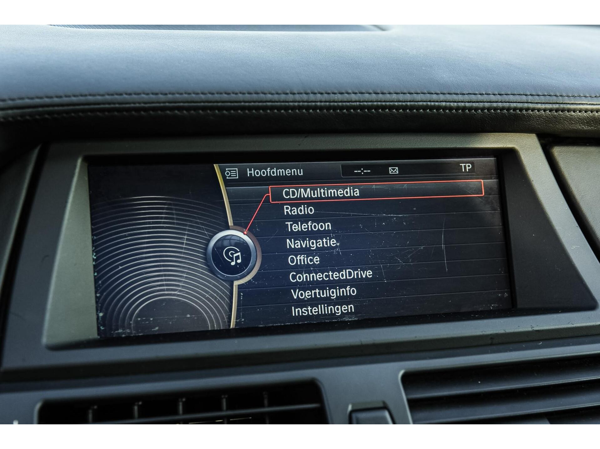 BMW X6 M 4.4 V8 555PK LCI | Pano | Soft-Close | Standkachel