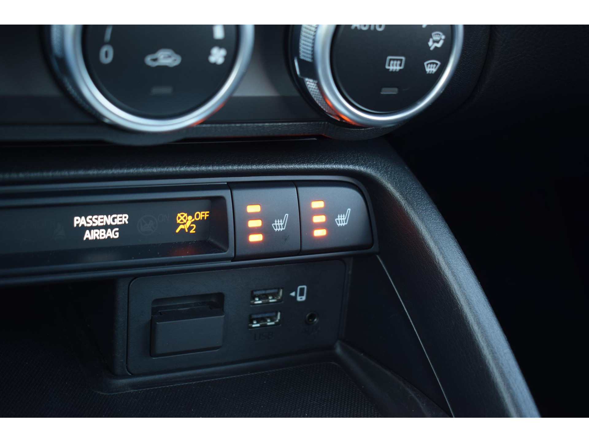 Mazda MX-5 RF 2.0 SkyActiv-G 184 Exclusive-Line | Hardtop | 184pk | Bose | Leer | Stoelverwarming