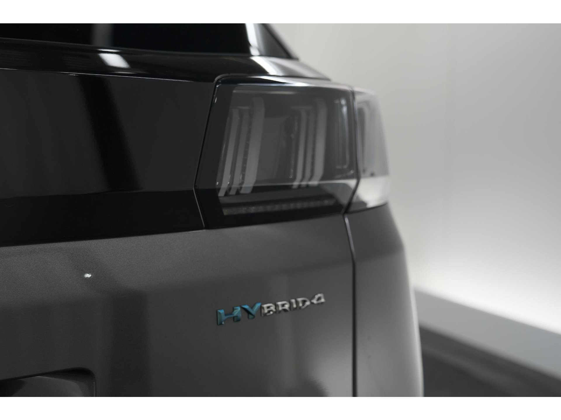 Peugeot 3008 HYbrid4 300 GT | Elektrisch Panoramadak | Dodehoekdetectie | Camera | Navigatie