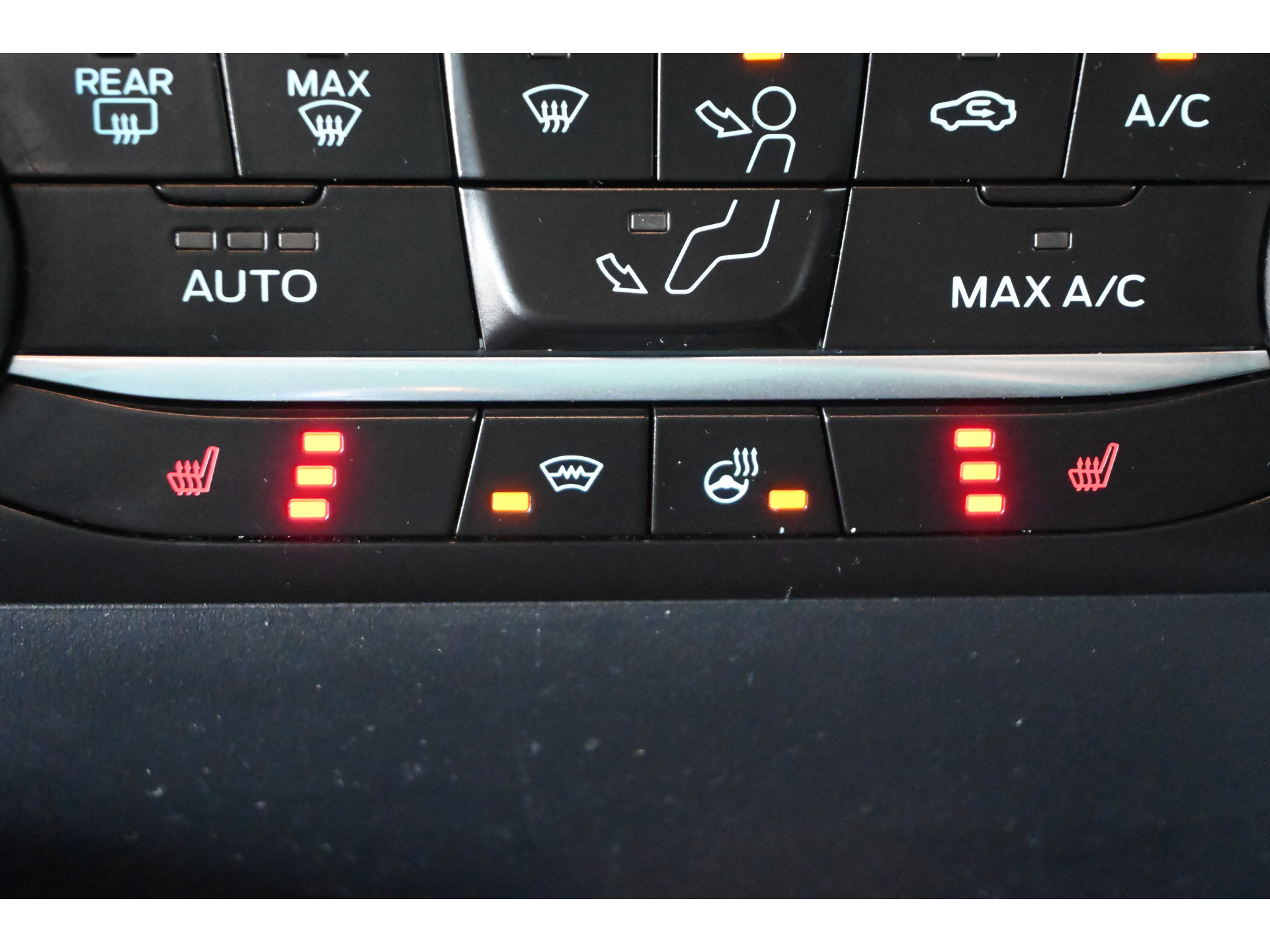 Ford Fiesta 1.0 EcoBoost ST-Line Bang & Olufsen Clima Navigatie Cruise control LED Stoelverwarming Inruil Mogelijk!