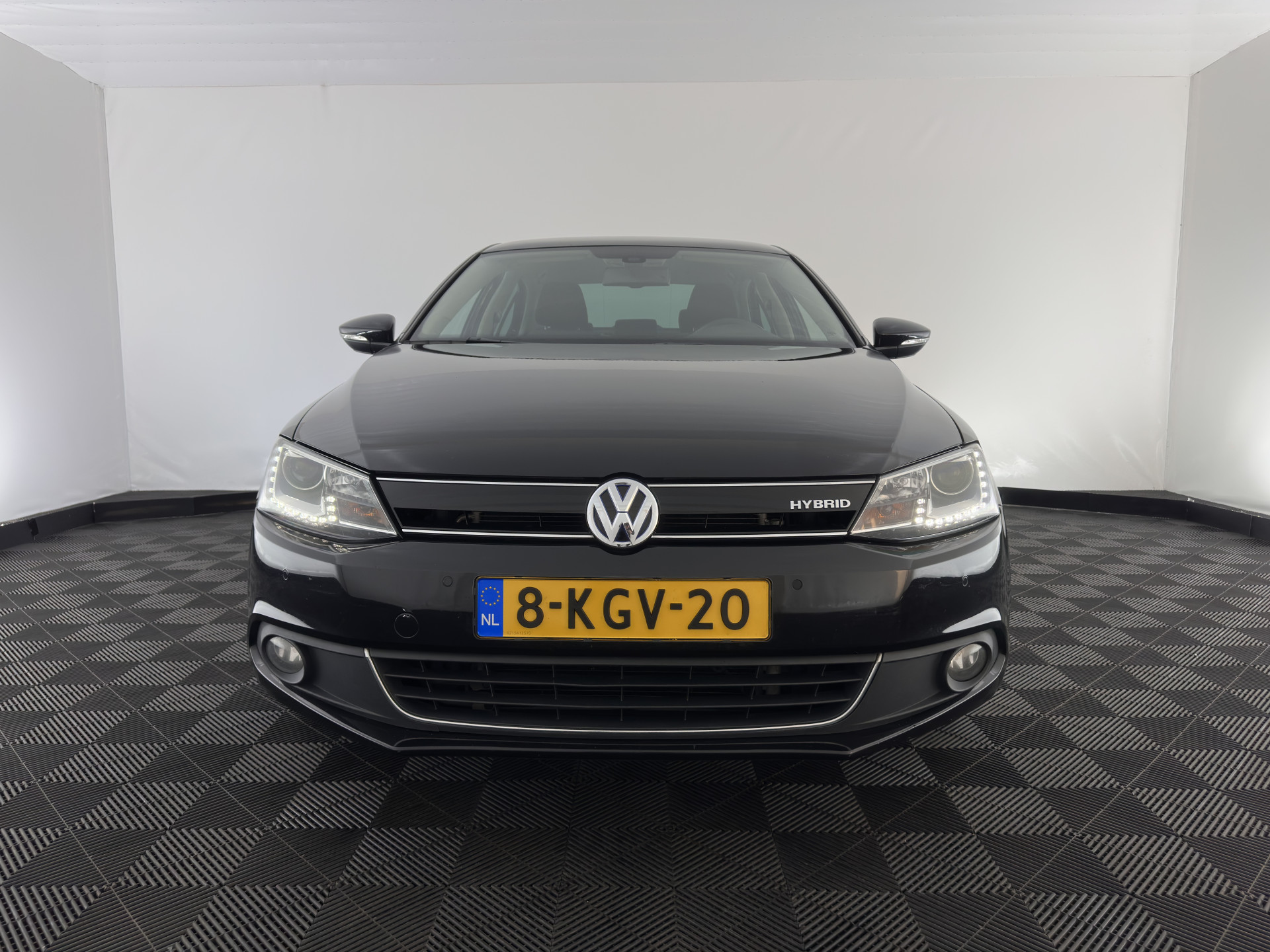 Volkswagen Jetta 1.4 TSI Hybrid Highline Aut. *XENON | NAVI-FULLMAP | COMFORT-SEATS | PRIVACY-GLASS | SHIFT-PADDLES |  ECC | PDC | CRUISE | 17''ALU*