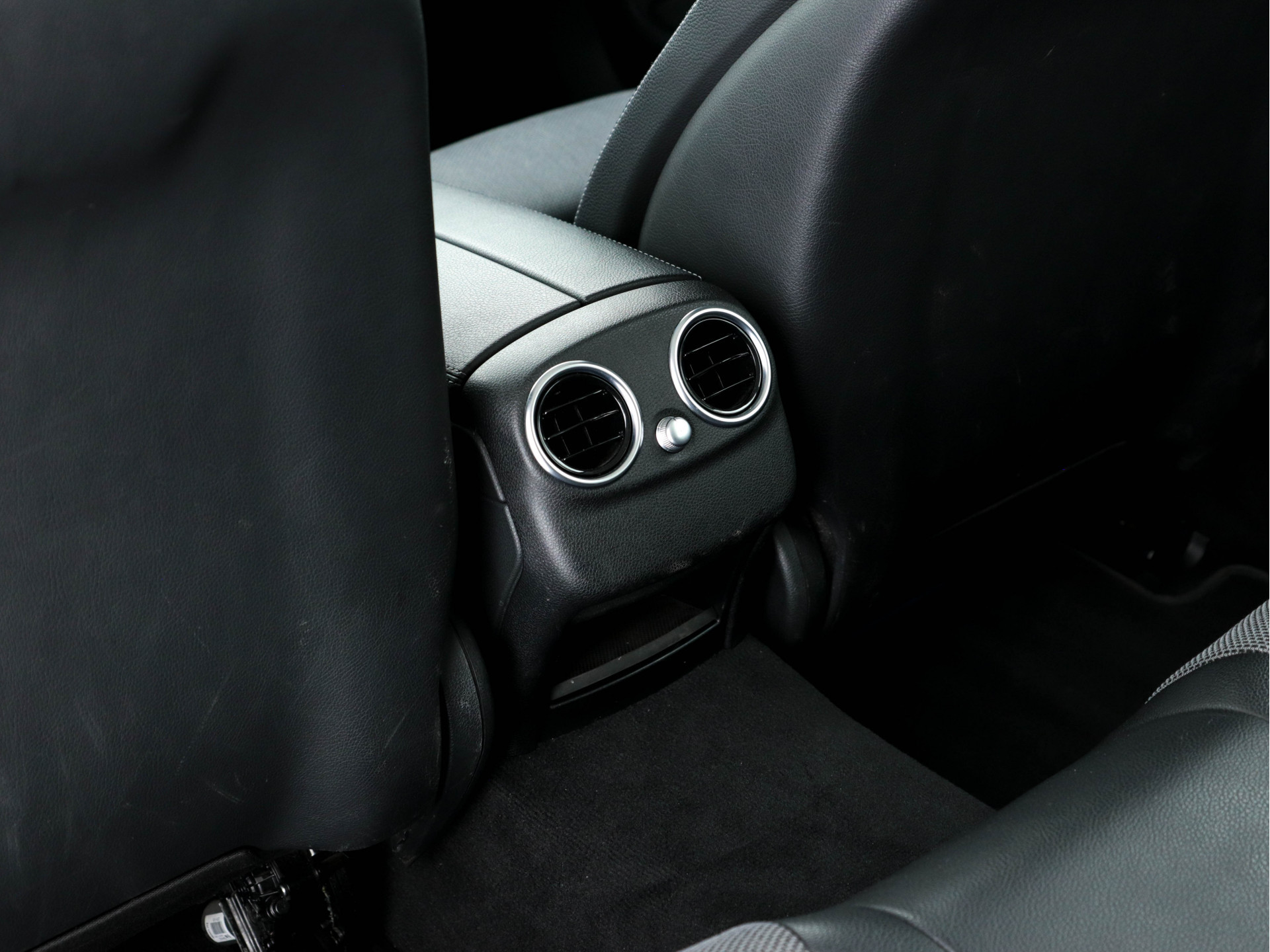 Mercedes-Benz C-klasse Estate 350 e Avantgarde (HYBRID ACCU DEFECT) (INCL-BTW ) Aut *NAVI-FULLMAP | FULL-LED | LEATHER-FABRIC | CAMERA | AIRMATIC | ECC | PDC | CRUISE | HEATED-SPORTSEATS | SHIFT-PADDLES |  17"ALU*