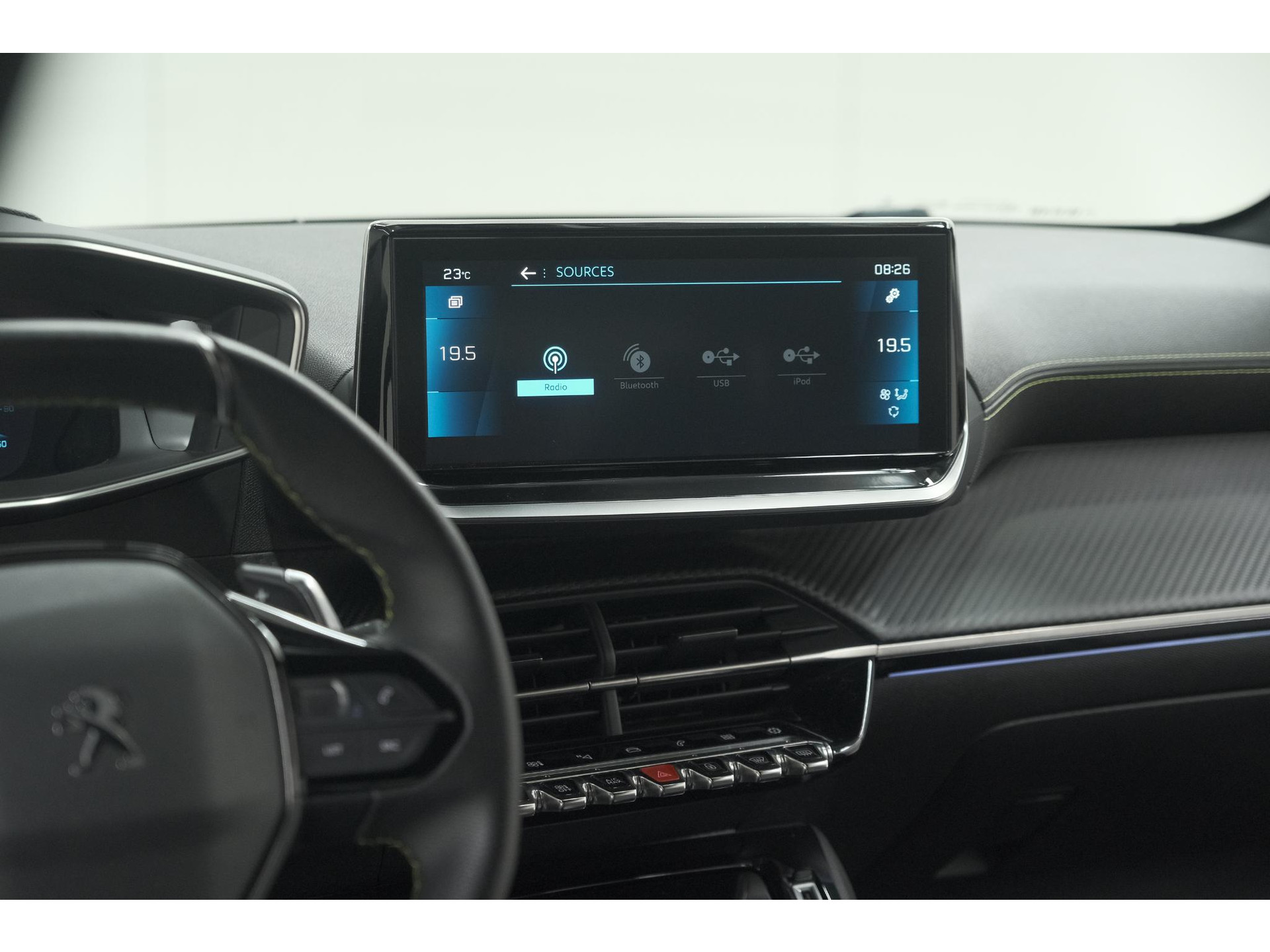 Peugeot 208 PureTech 131 EAT8 GT | Camera | Dodehoekdetectie | Navigatie | Carplay