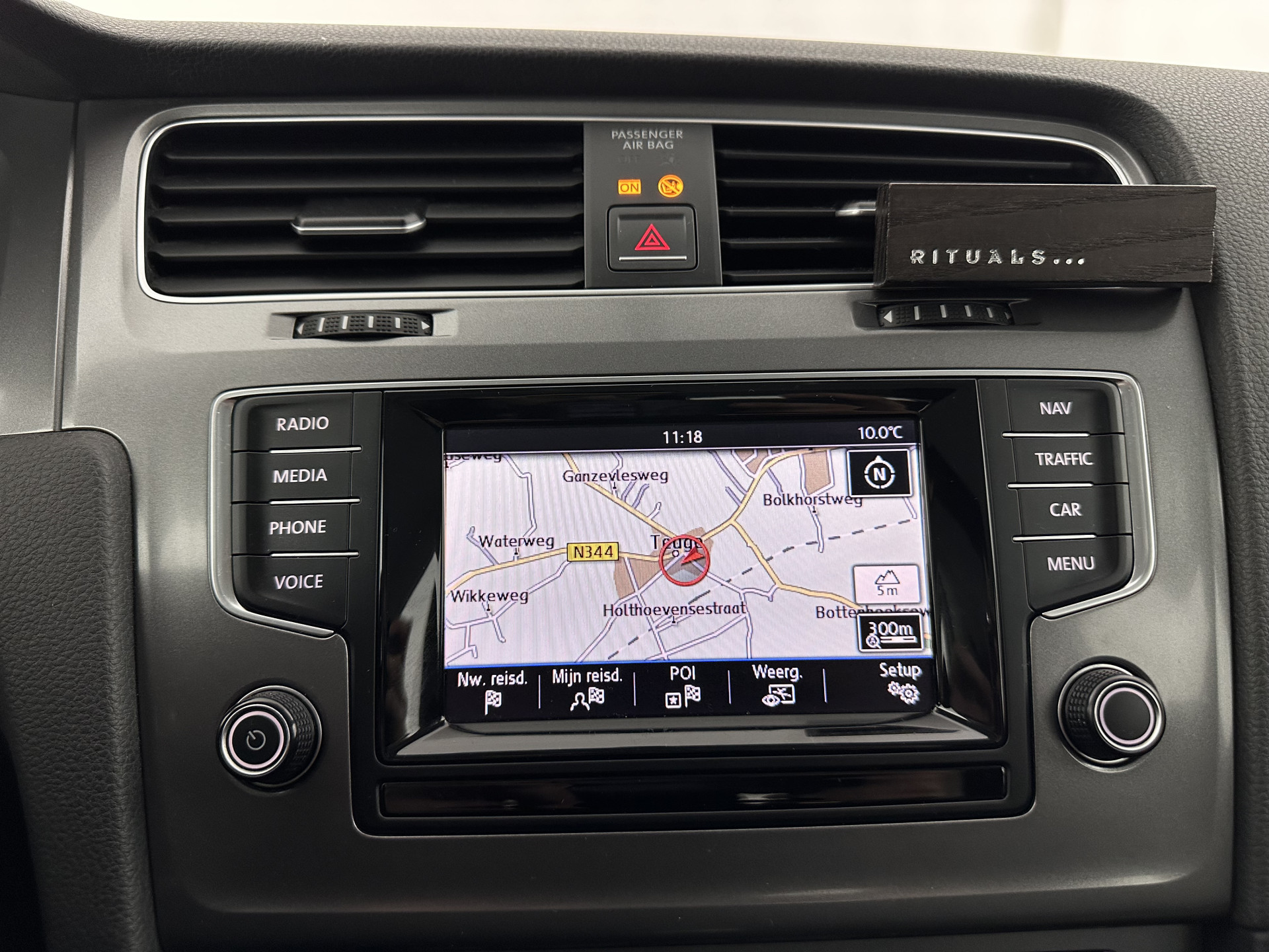 Volkswagen Golf 1.6 TDI Trendline Bluemotion (INCL.BTW) *NAVI-FULLMAP | AIRCO | CRUISE | COMFORT-SEATS | 15''ALU | TOWBAR*