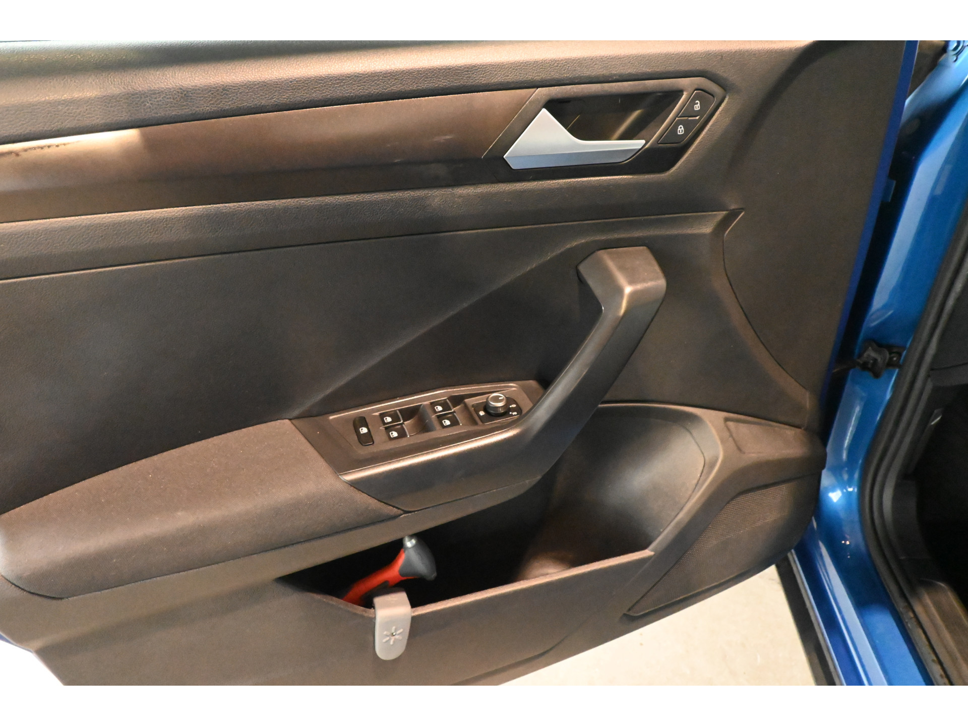 Volkswagen T-Roc 1.5 TSI Style Automaat Clima Carplay Cruise Control Trekhaak Rijklaarprijs! Inruil Mogelijk!