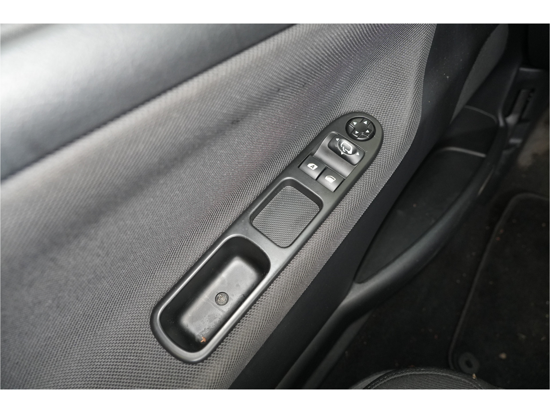 Peugeot 207 CC 1.6 VTi Roland Garros | Automaat |