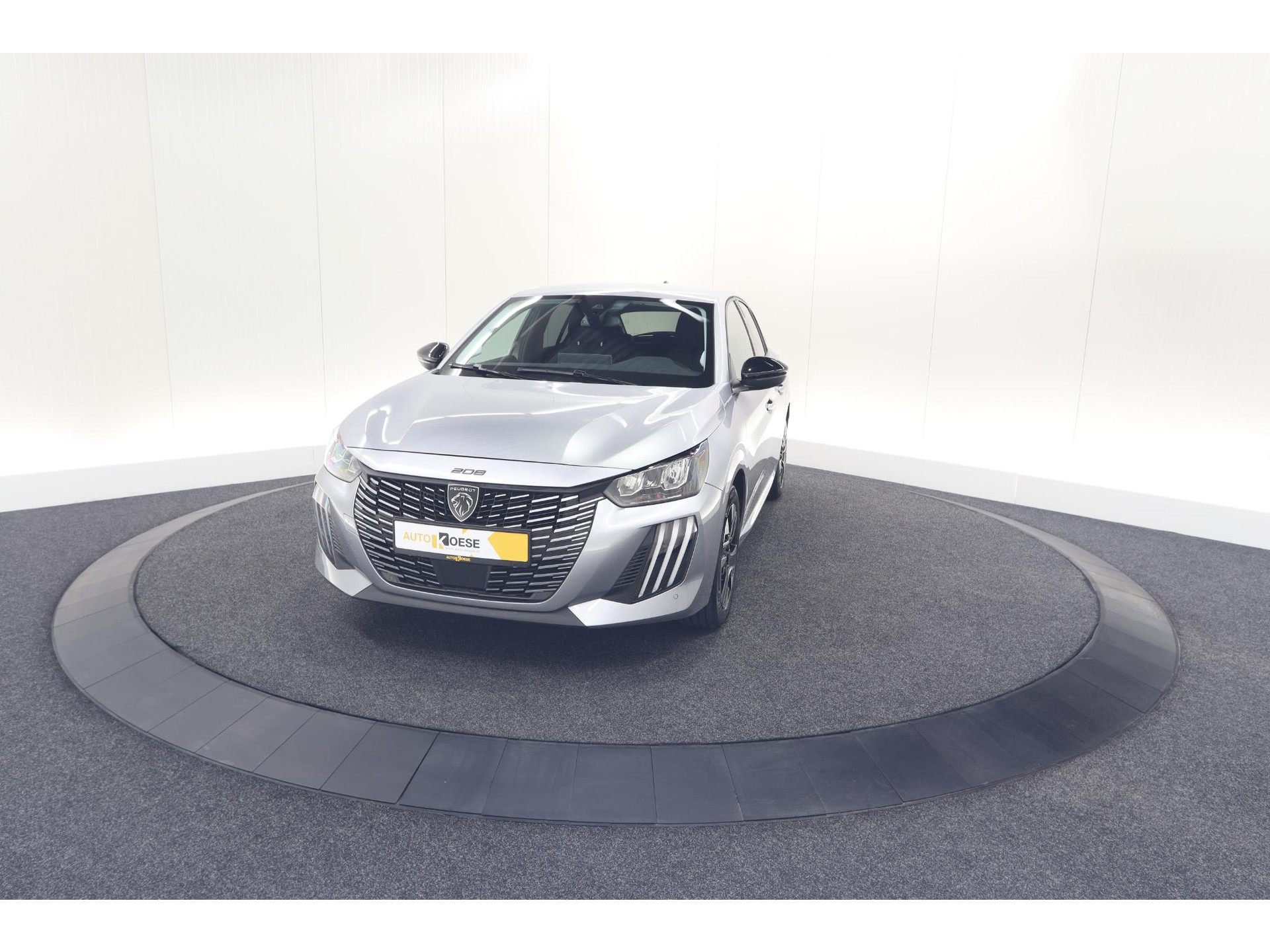 Peugeot 208 PureTech 100 Allure Pack | NIEUW MODEL | Apple CarPlay | Parkeersensoren | Climate Control