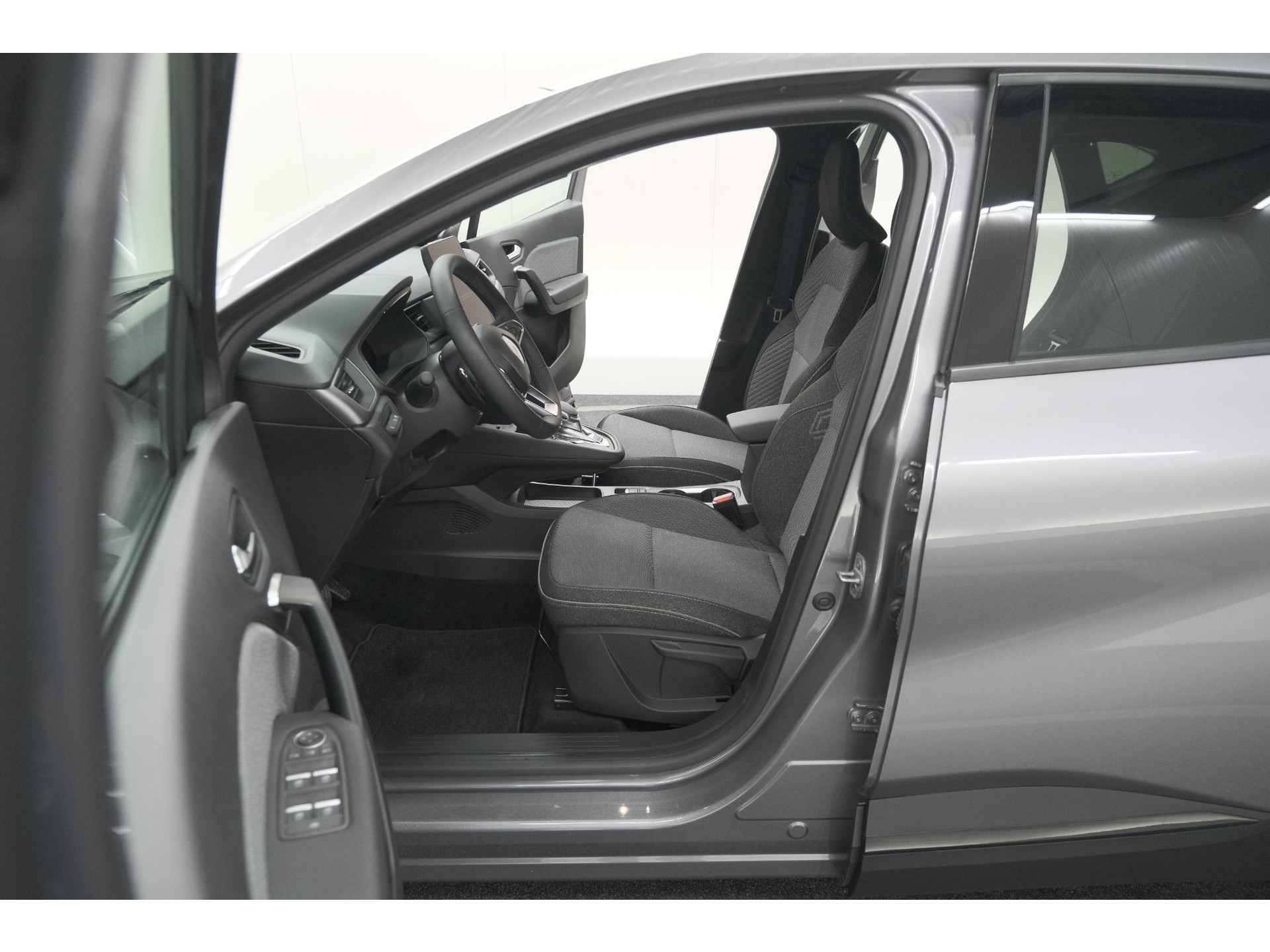 Renault Captur Mild Hybrid 160 EDC Techno | Pack Winter | Camera | Adaptieve Cruise Control | Apple Carplay