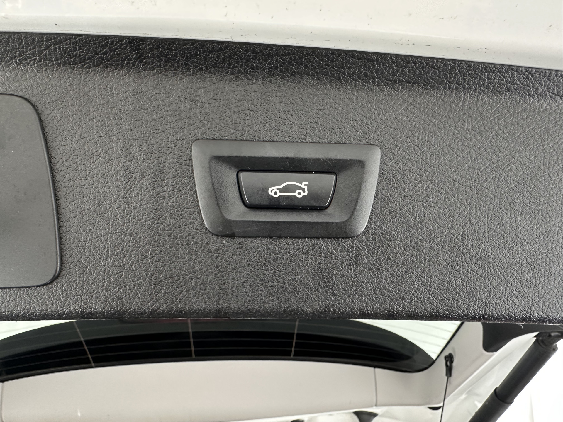 BMW 2-serie Active Tourer 225xe Sport-Line Centennial High Executive Aut. *FULL-LED | NAVI-FULLMAP | HEATED-SPORTSEATS | ECC | PRIVACY-GLASS | PDC | CRUISE | 18''ALU*