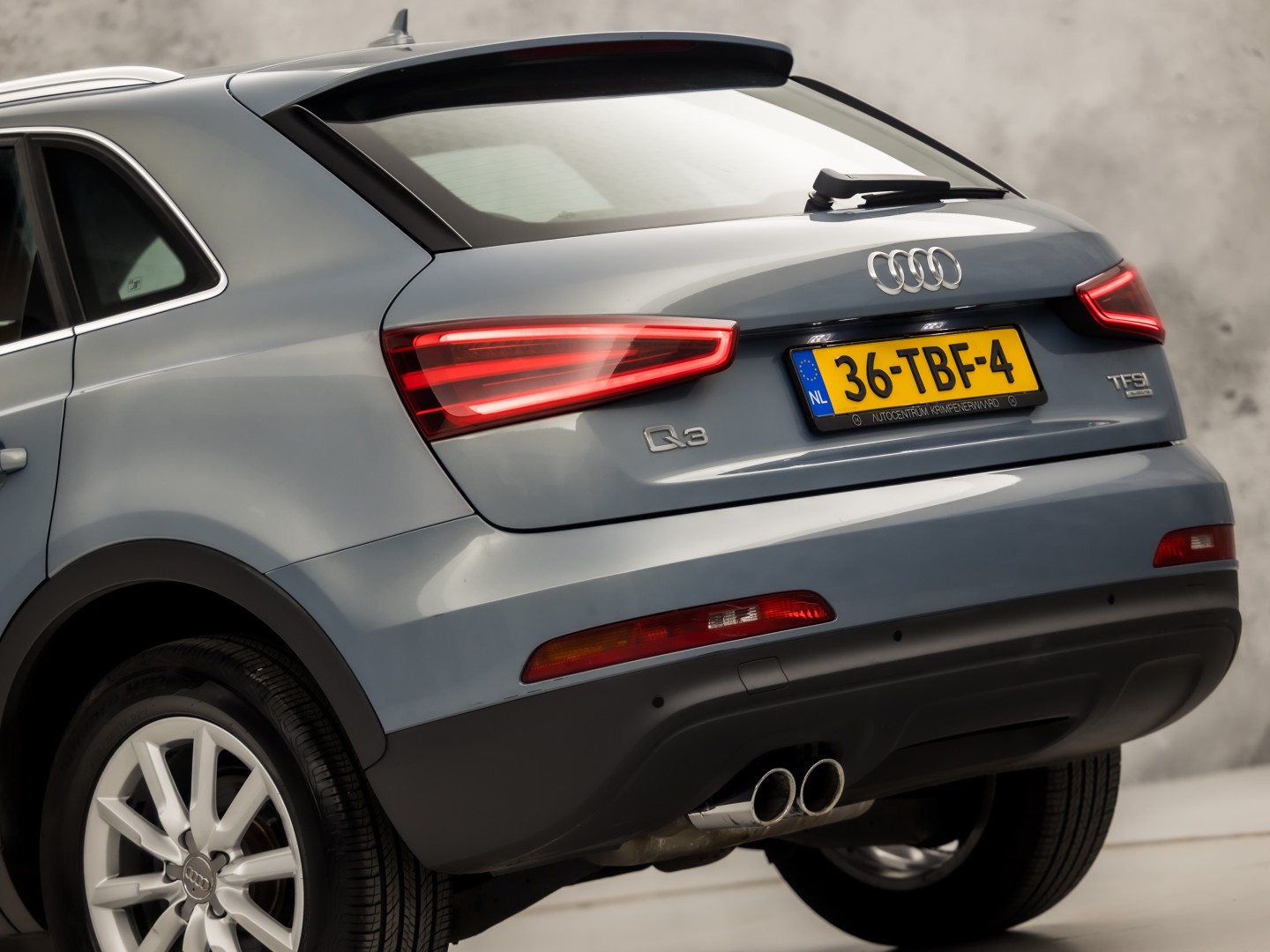 Audi Q3 2.0 TFSI Quattro Sport 211Pk Automaat (NAVIGATIE, CLIMATE, ZWART HEMEL, BRUIN LEDER, SPORTSTOELEN, CRUISE, PARKEERSENSOREN, XENON, NIEUWSTAAT)