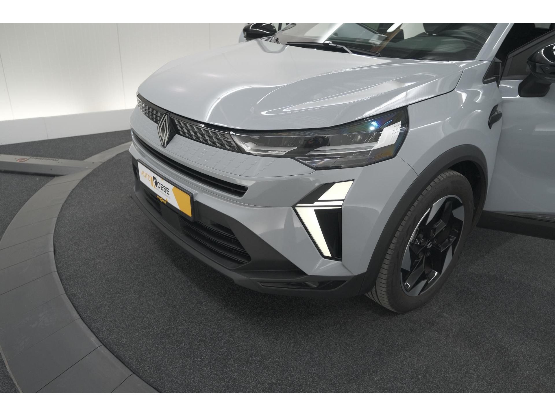 Renault Captur Mild Hybrid 160 EDC Techno | Pack Winter | Camera | Adaptieve Cruise Control | Apple Carplay