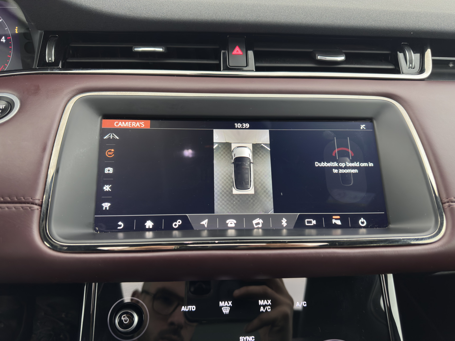 Land Rover Range Rover Evoque 2.0 D150 R-Dynamic *PANO | LEATHER | FULL-LED | NAVI-FULLMAP | CAMERA | KEYLESS | ECC | TOPVIEW | CARPLAY | HEATED-COMFORTSEATS | PDC | CRUISE | PRIVACY-GLASS | 20''ALU*