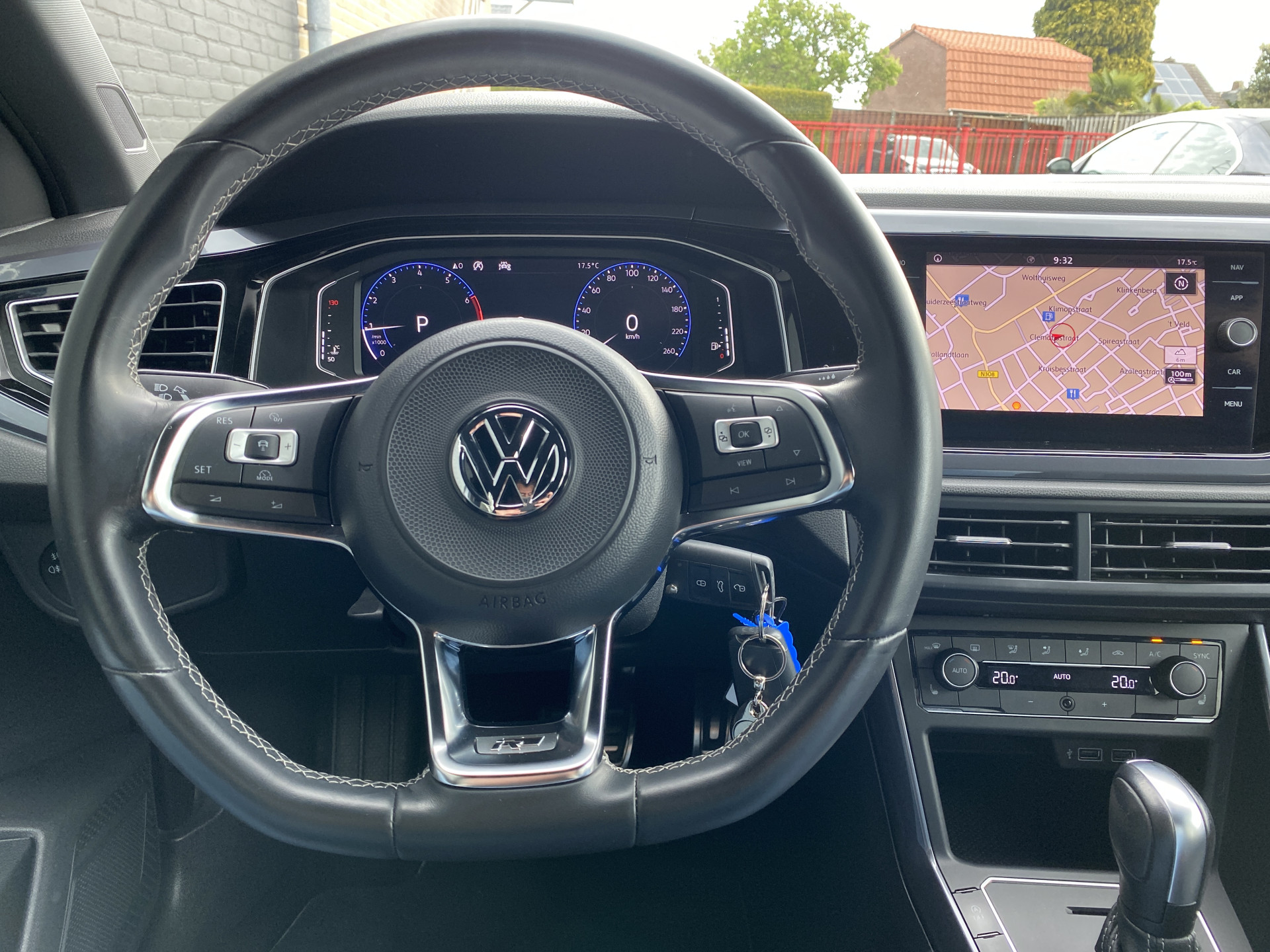 Volkswagen Polo 1.0 TSI R Line 116 pk AUT. | 1e eigenaar | 2x R Line | navigatie | virtual cockpit | stoelverwarming | sportstoelen