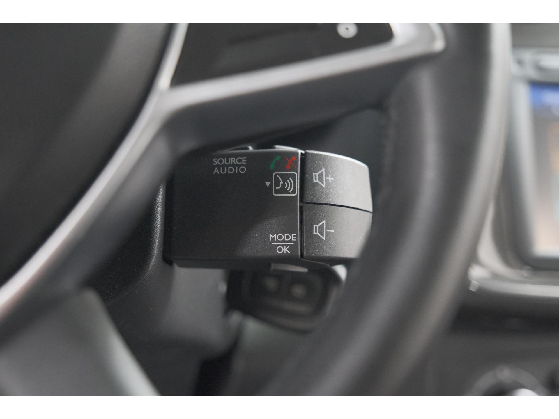 Dacia Sandero TCe 90 SL Stepway | Navigatie | Parkeersensoren | Airco