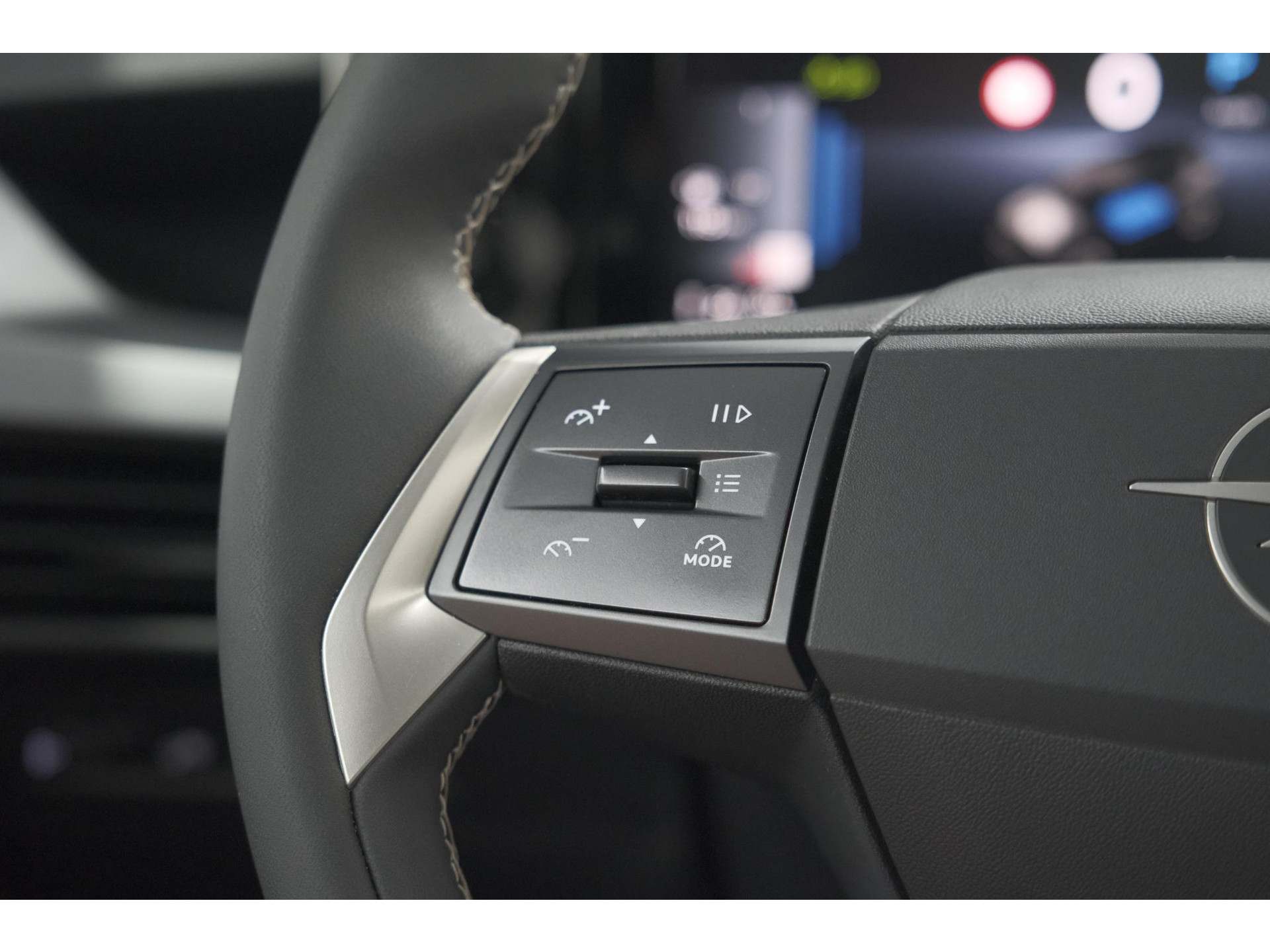 Opel Frontera 1.2 Turbo Hybrid 110 GS | Kanyon Orange | Camera | Dodehoekdetectie | Apple Carplay