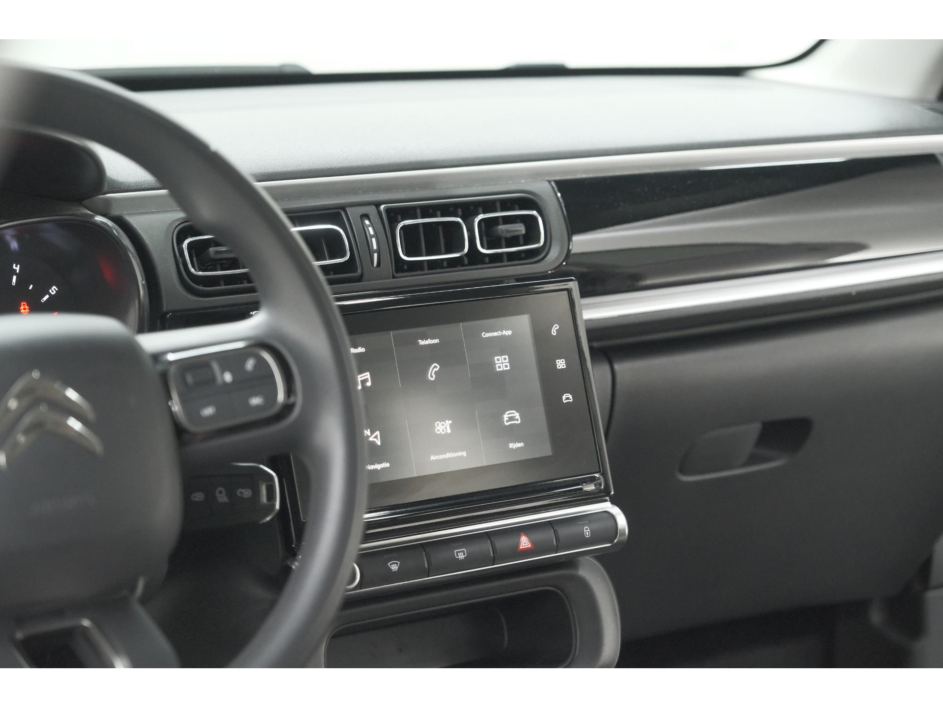 Citroen C3 PureTech 110 EAT6 C-Series | Apple Carplay | Parkeersensoren | Climate Control