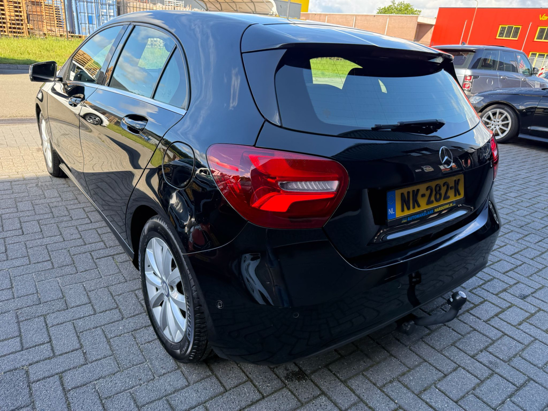 Mercedes-Benz A-klasse 160 Ambition | 2E EIGENAAR | 3/6/12MND GARANTIE | AUTOMAAT | LED | CRUISE | NAVI | AIRCO | BLUETOOTH | TREKHAAK |