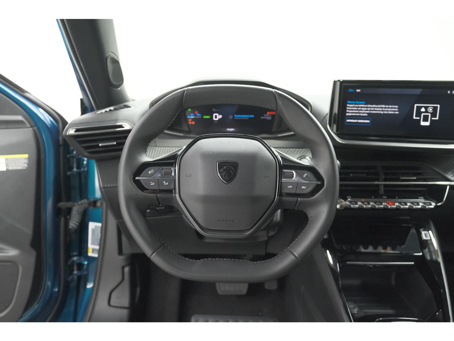 Peugeot e-2008 EV Allure Avantage 54 kWh | SOH 97,8% | 11 KW Lader | Apple Carplay | Parkeersensoren