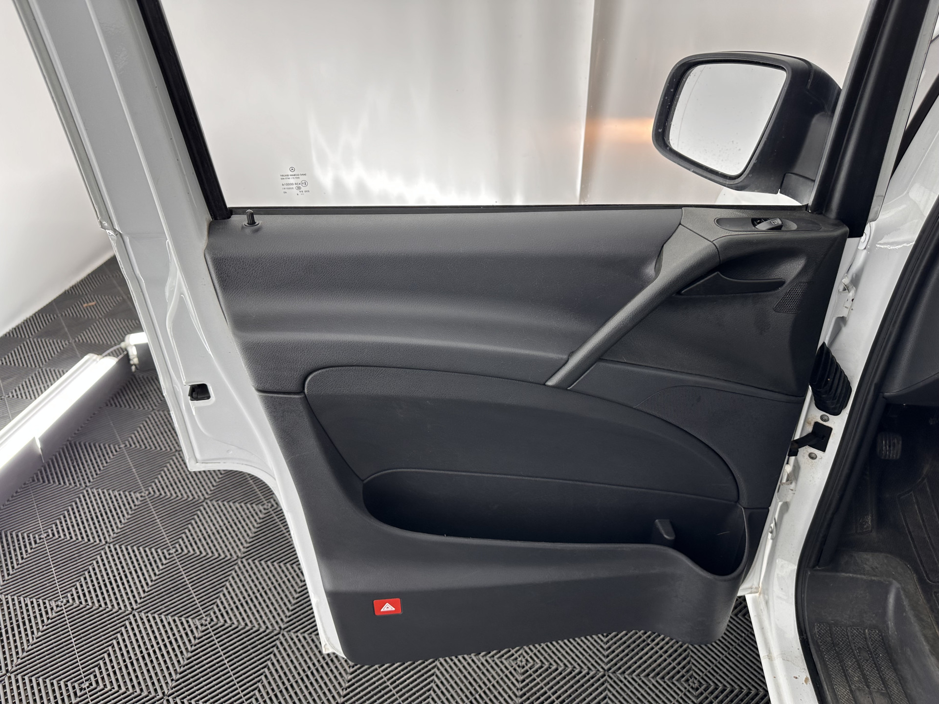 Mercedes-Benz Vito 110 CDI 320 9-Pers. *RADIO-CD |  16"ALU*