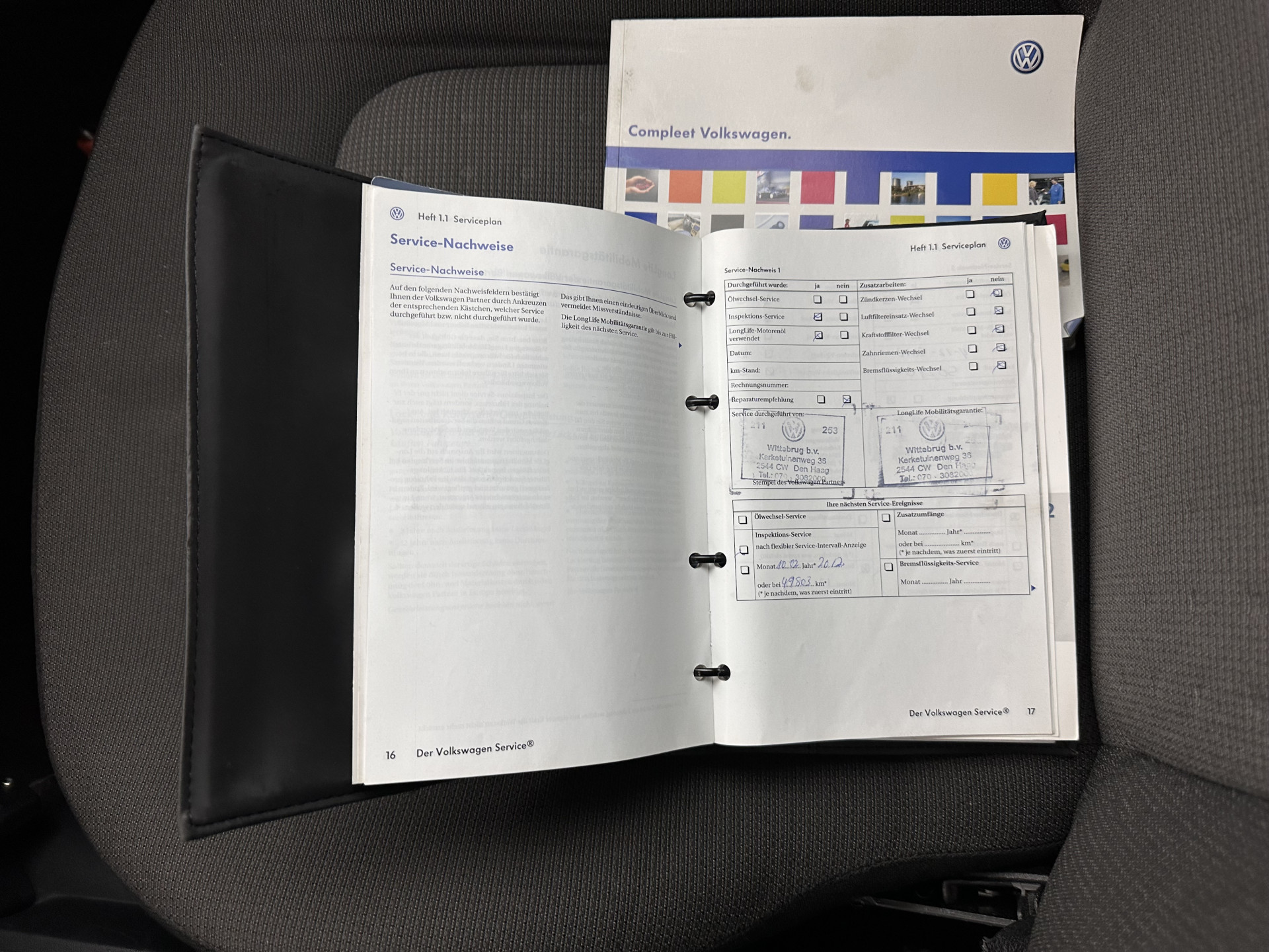 Volkswagen New Beetle Cabriolet 1.6 Highline *AIRCO | CRUISE | COMFORTSEATS | RADIO-CD/MP3 | 17''ALU*