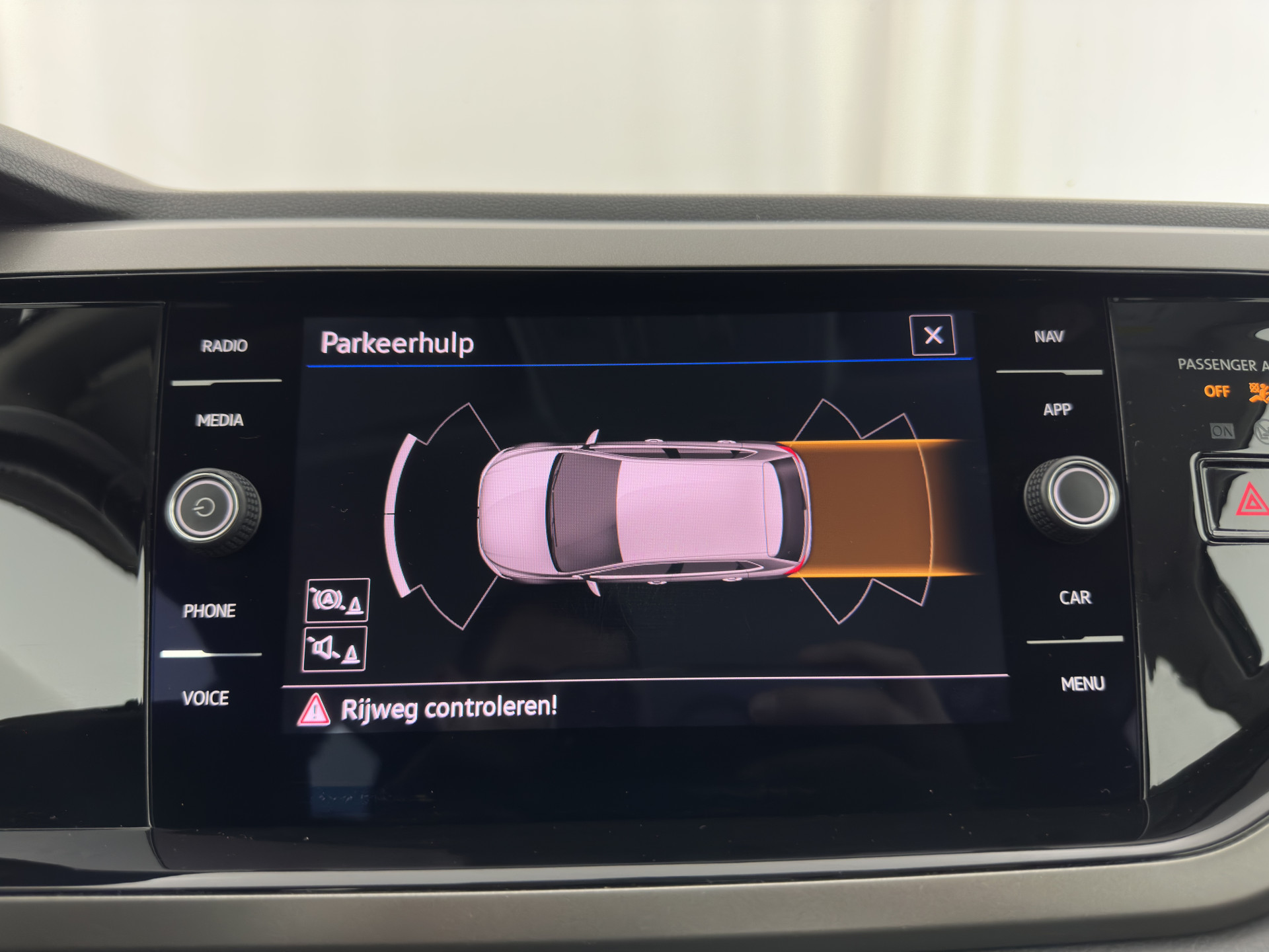 Volkswagen Polo 1.0 TSI Comfortline Business (INCL-BTW) *NAVI-FULLMAP | ADAPTIVE-CRUISE | COMFORT-SEATS | DAB+ | ECC | PARKPILOT*