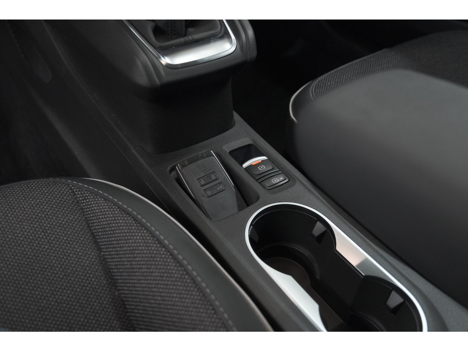 Renault Captur TCe 90 Techno | 360 Camera | 9.3 Inch Grootscherm | Apple Carplay | Navigatie