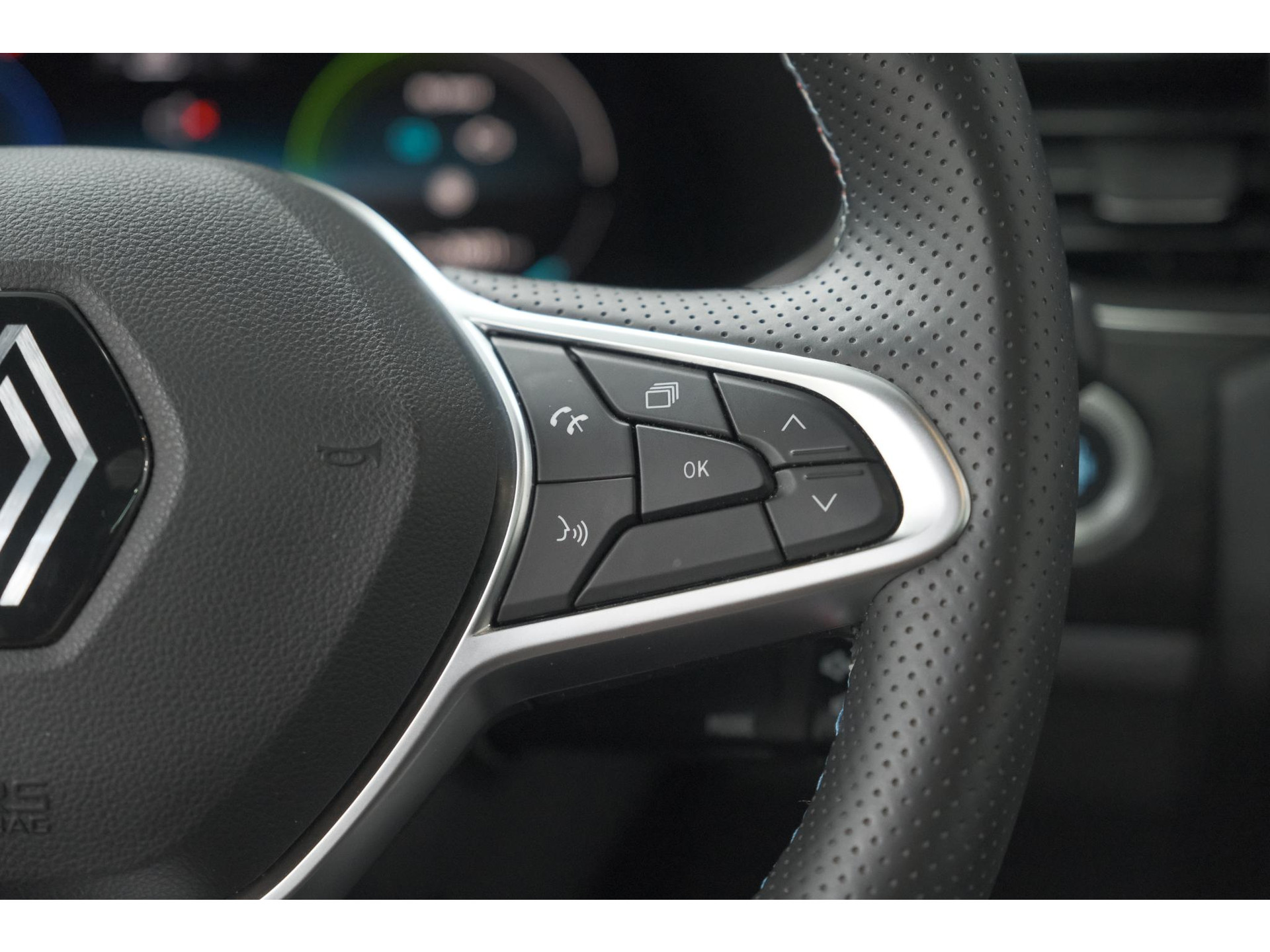 Renault Arkana 1.6 E-Tech full hybrid 145 esprit Alpine | 360 Camera | Panoramadak | Stoelverwarming | Dodehoekdetectie