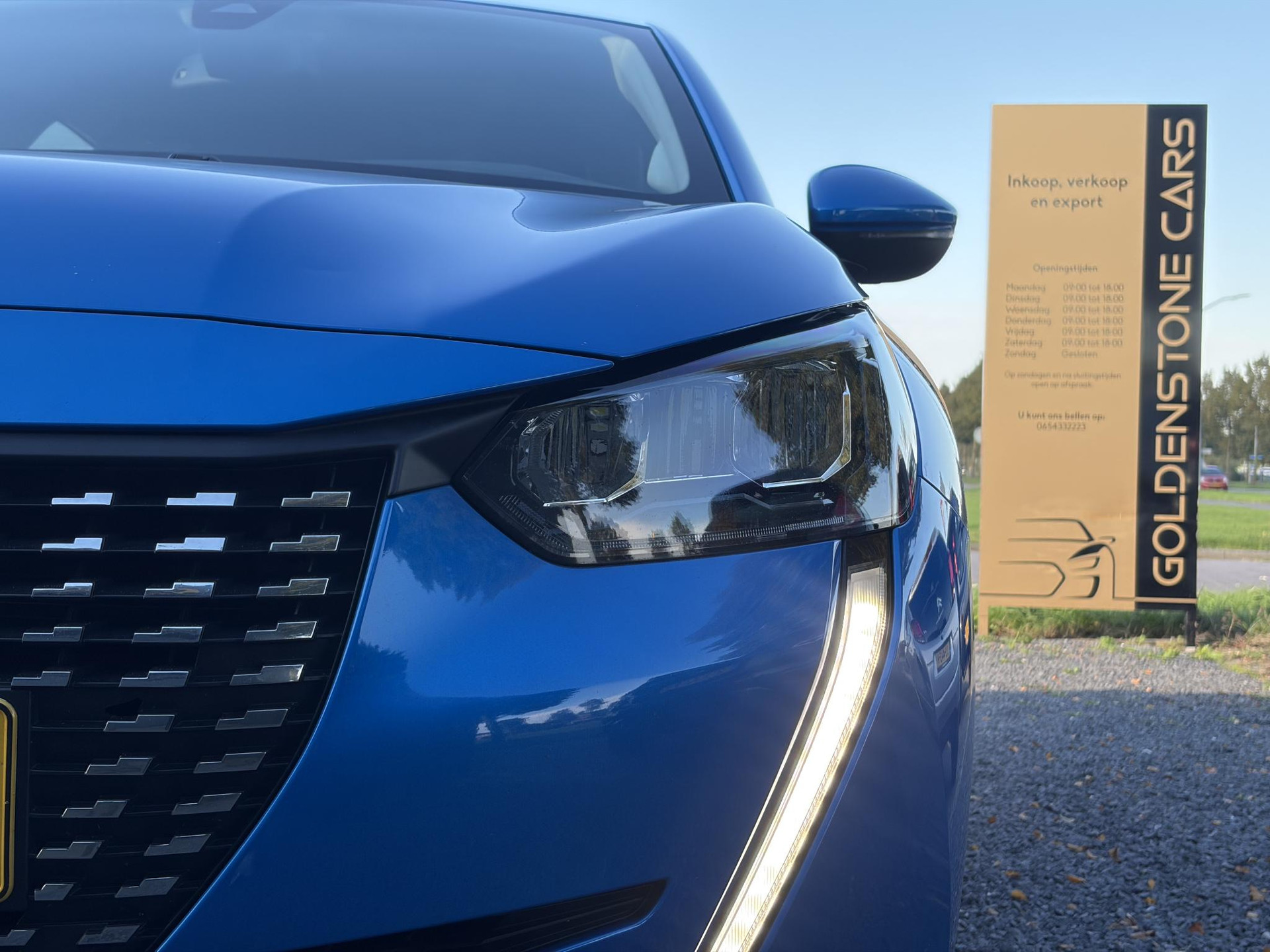 Peugeot 208 1.2 PureTech Allure ✓D-riem vv in 10-2025✓1e Eigenaar✓360° Camera✓Carplay✓Navi✓101pk✓LED✓Clima✓Cruise✓6 Bak✓Pdc✓Lm velgen✓Halfleder✓Recent beurt gehad✓N.A.P✓Apk tot 08-2028
