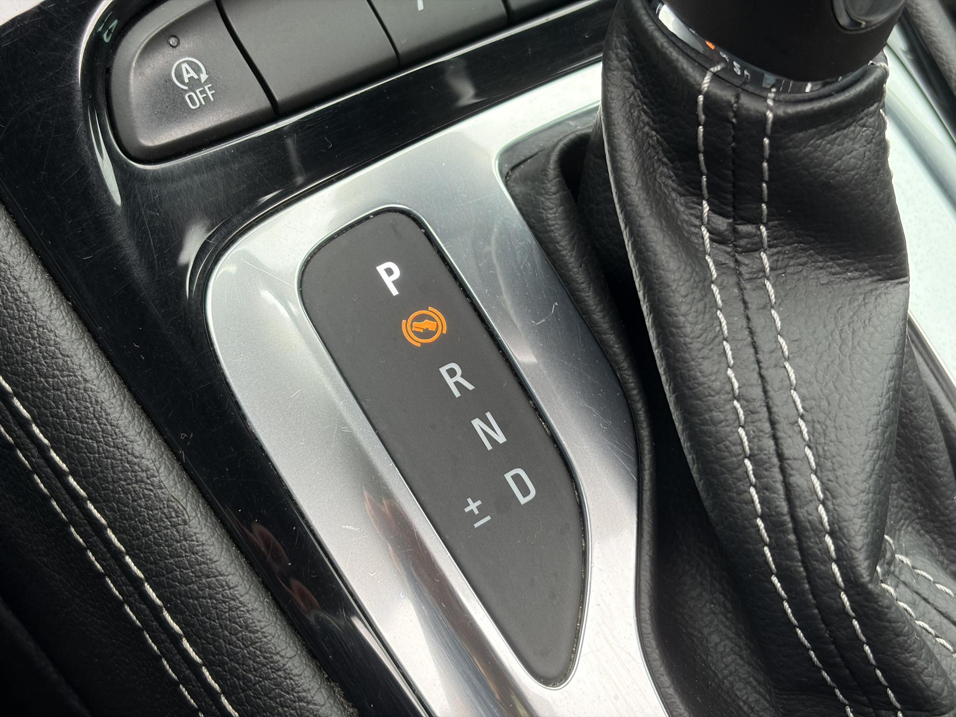 Opel Astra 1.4 Innovation ✓150pk✓Camera✓2e Eigenaar✓Carplay✓Pano✓Stoelverw✓Stuurverw✓Leder✓Navi✓Trekhaak✓Net beurt gehad✓Automaat✓Keyless✓Clima✓Cruise✓Pdc V+A✓105pk✓N.A.P✓17''Lm velgen✓Rijstrooksensor✓Apk tot 09-2027