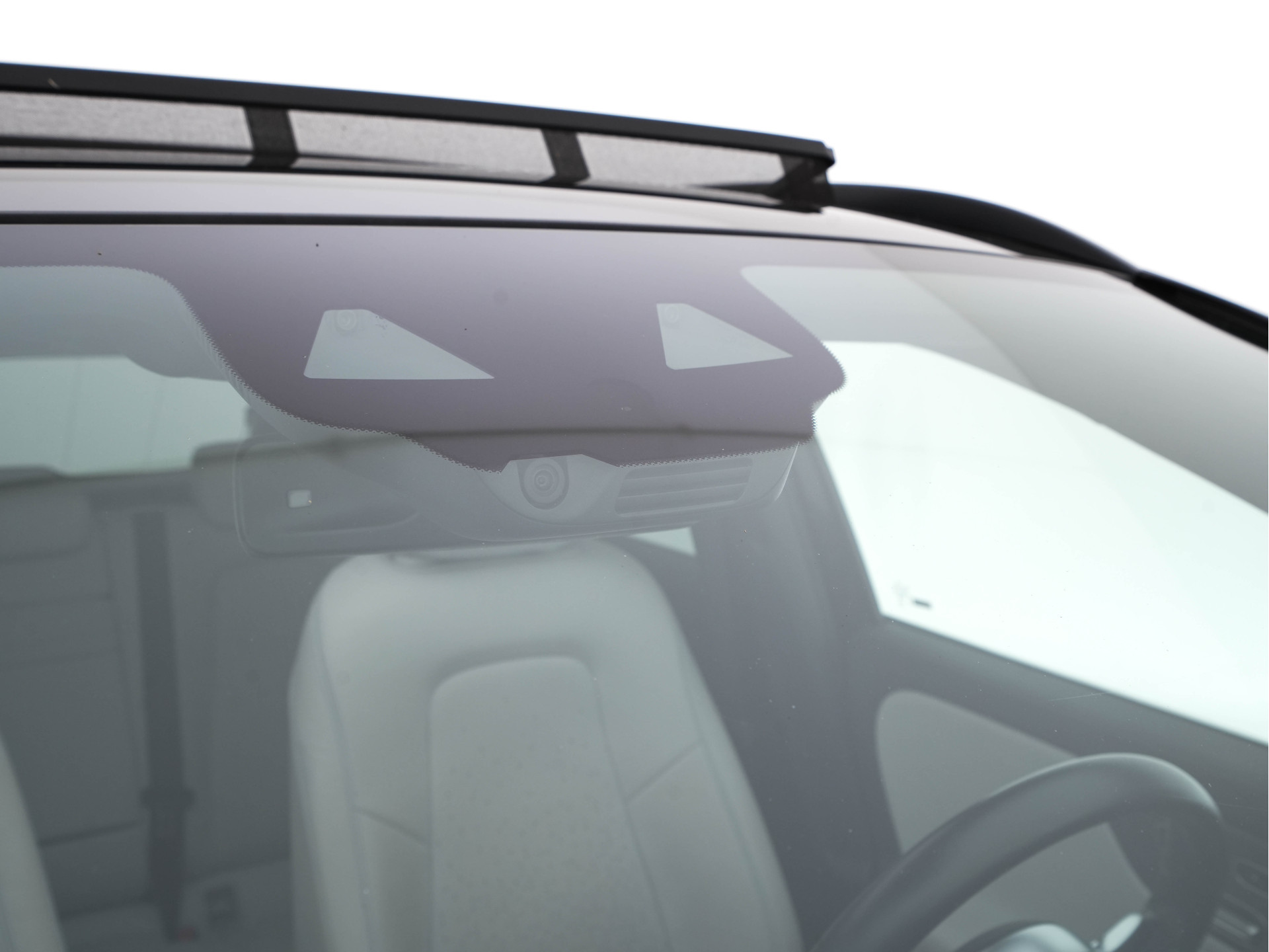 Mercedes-Benz EQA 250 Edition-1 Sport-Pack 67 kWh [ 3-Fase ] {SOH-95% } *PANO | HEAD-UP | DISTRONIC-PLUS | BURMESTER-AUDIO | WIDE-SCREEN-DIGI-COCKPIT | FULL-LED | FUFLL-LEATHER | MEMORY-PACK | TOP-VIEW | NAVI-FULLMAP | DAB+ | KEYLESS | HEATED-SPORTSEAT