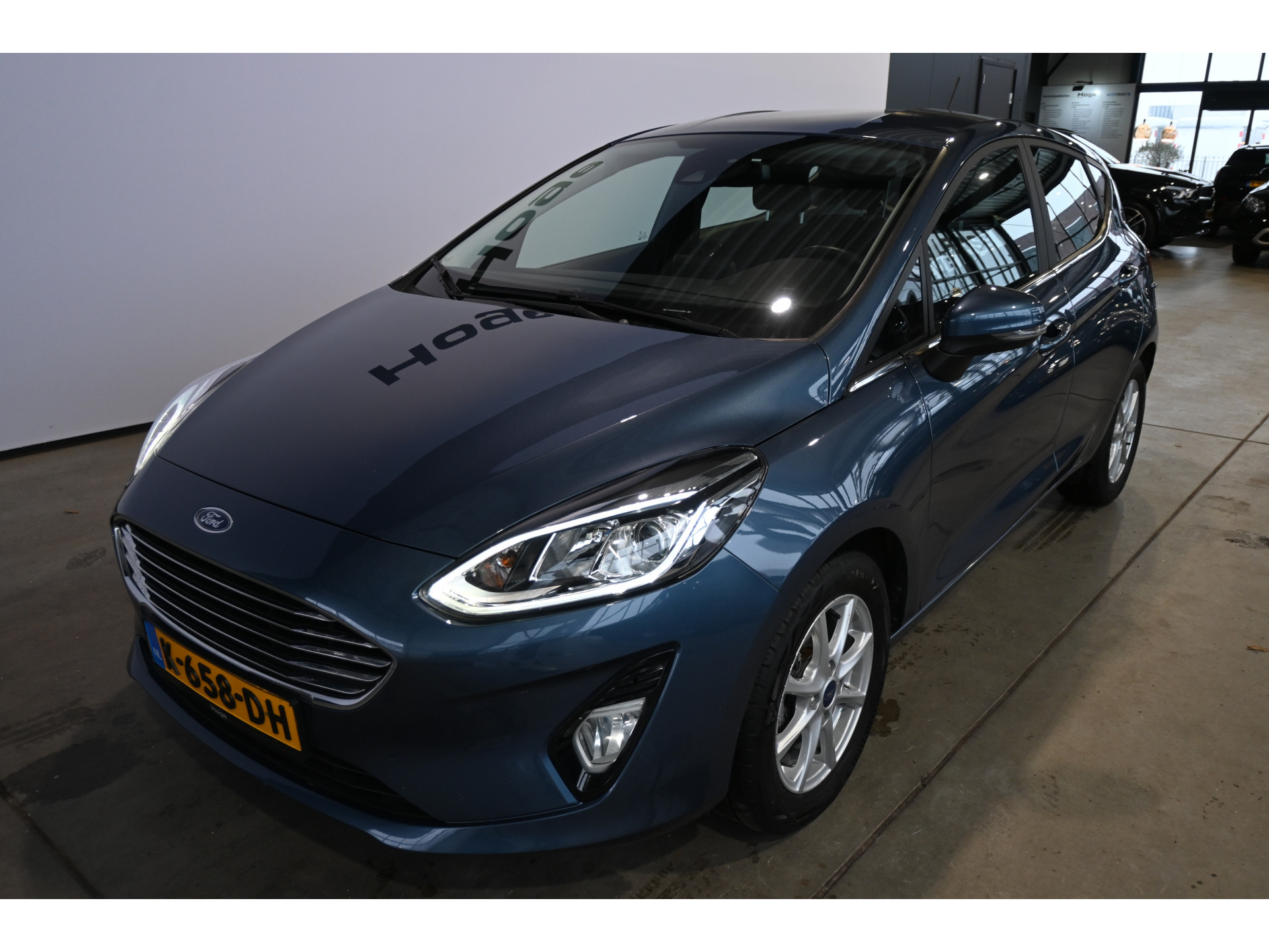 Ford Fiesta 1.0 EcoBoost Titanium Automaat Clima Navigatie LED Carplay Rijklaarprijs Inruil Mogelijk!