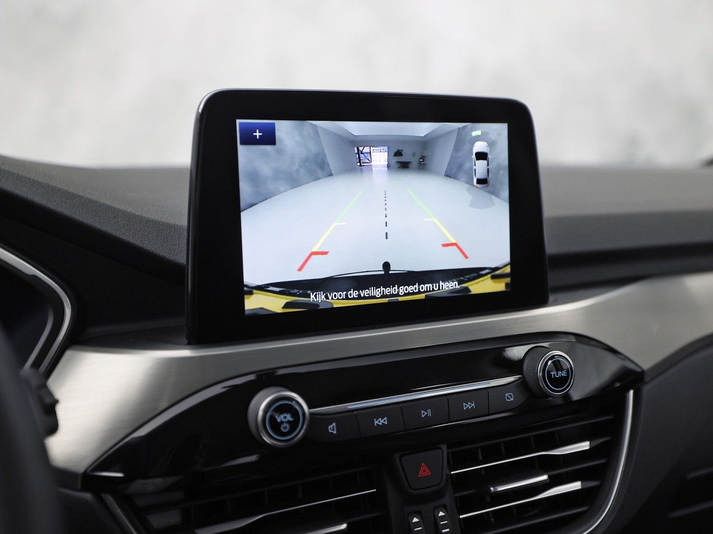 Ford Kuga 2.5 PHEV Titanium X 225Pk Automaat (SOH 87,6%, VIRTUAL COCKPIT, APPLE CARPLAY, STUUR/STOELVERWARMING, KEYLESS, SPORTSTOELEN, CAMERA, TREKHAAK, NIEUWSTAAT)