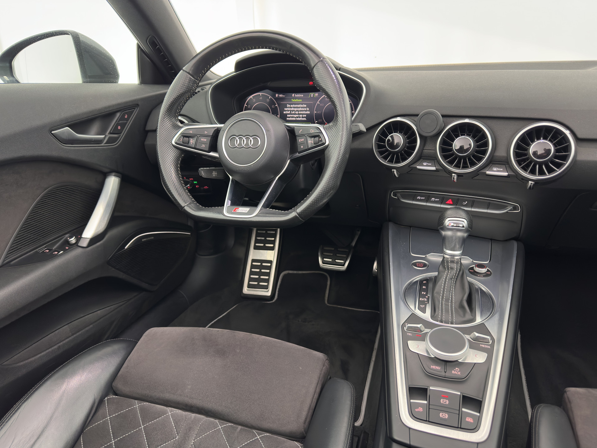 Audi TT Roadster 2.0 TFSI S-Line Pro Line Quattro Aut. *LEATHER-ALCANTARA | FULL-LED | BANG&OLUFSEN-AUDIO | DIGI-COCKPIT | AIR-SCARF | HEATED-SPORTSEATS | NAVI-FULLMAP | DAB+ | KEYLESS | ECC | PDC | 18''ALU*