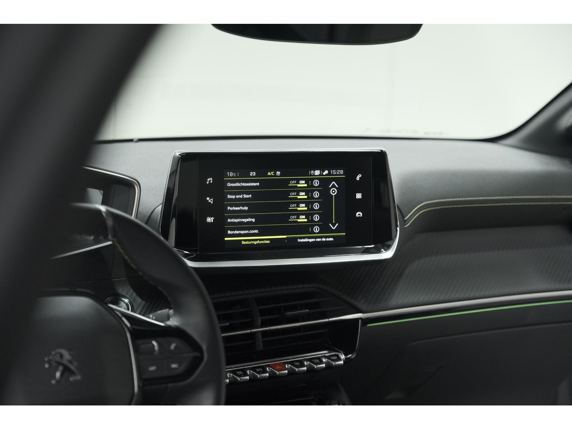 Peugeot 208 PureTech 100 GT | Camera | Adaptieve Cruise Control | Navigatie | Apple Carplay