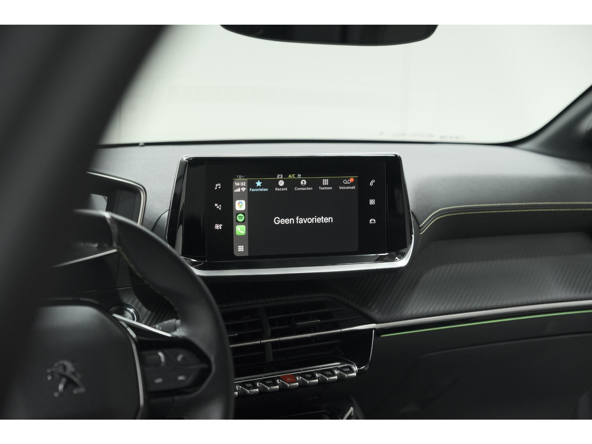 Peugeot 208 PureTech 100 GT | Camera | Adaptieve Cruise Control | Navigatie | Apple Carplay