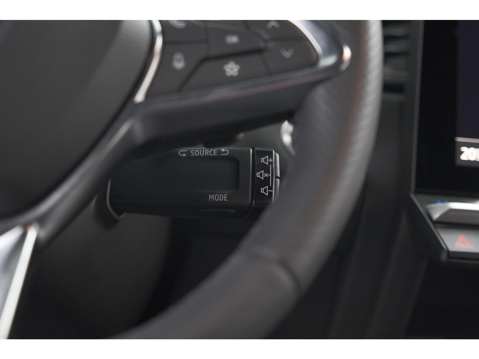 Renault Captur Mild Hybrid 160 Techno | Pack Winter | Camera | Adaptieve Cruise Control | Apple Carplay
